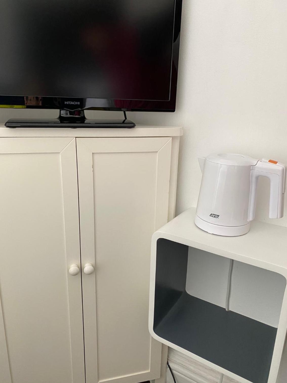Standard Double Room - Photo 2