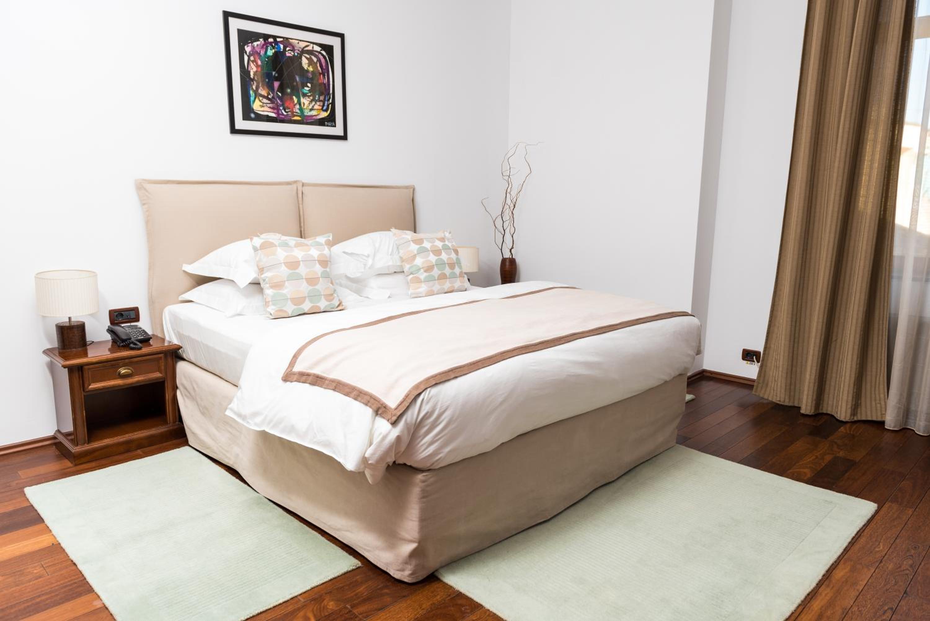 Standard Double Room - Photo 1