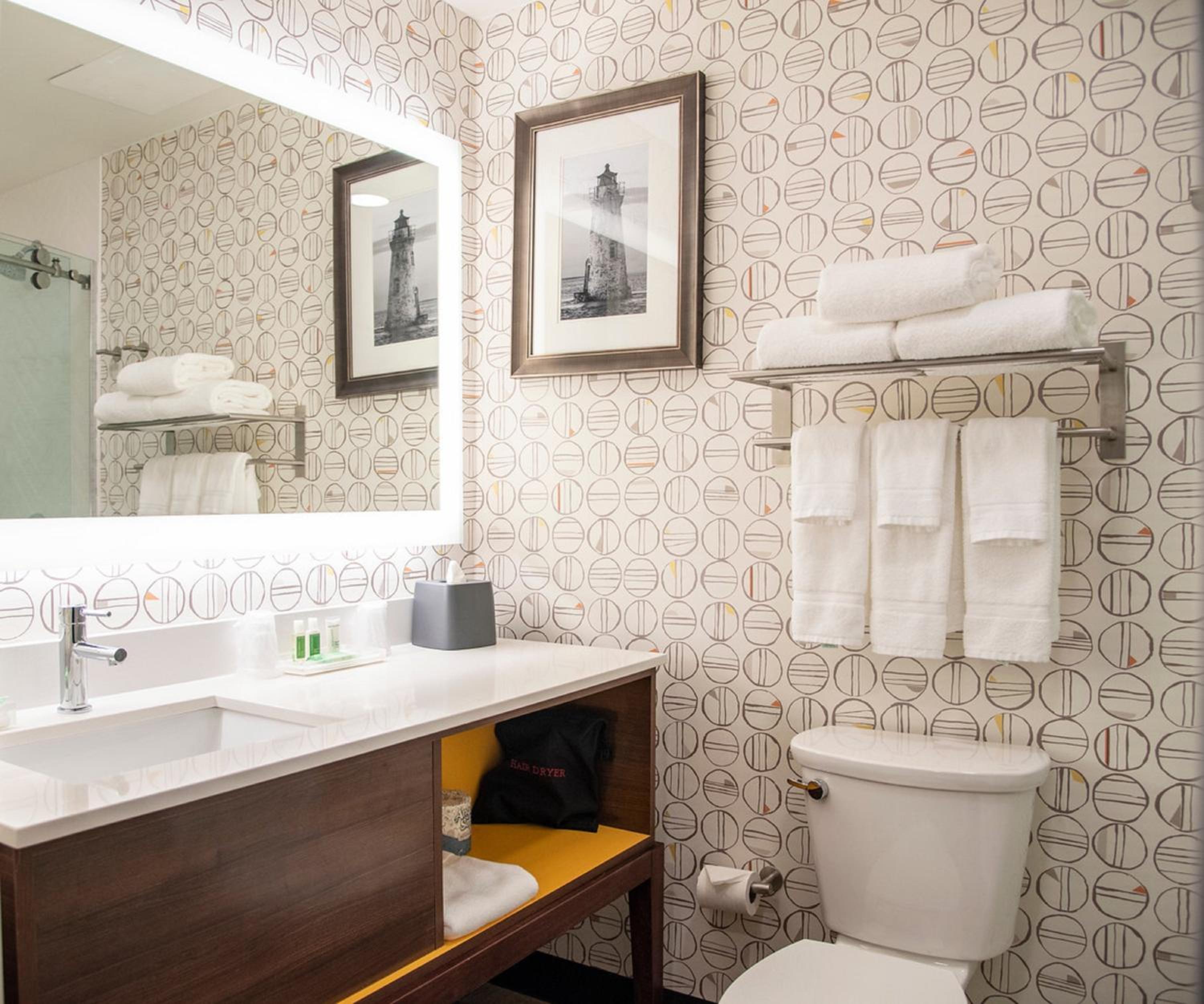 Standard King Room - Photo 3