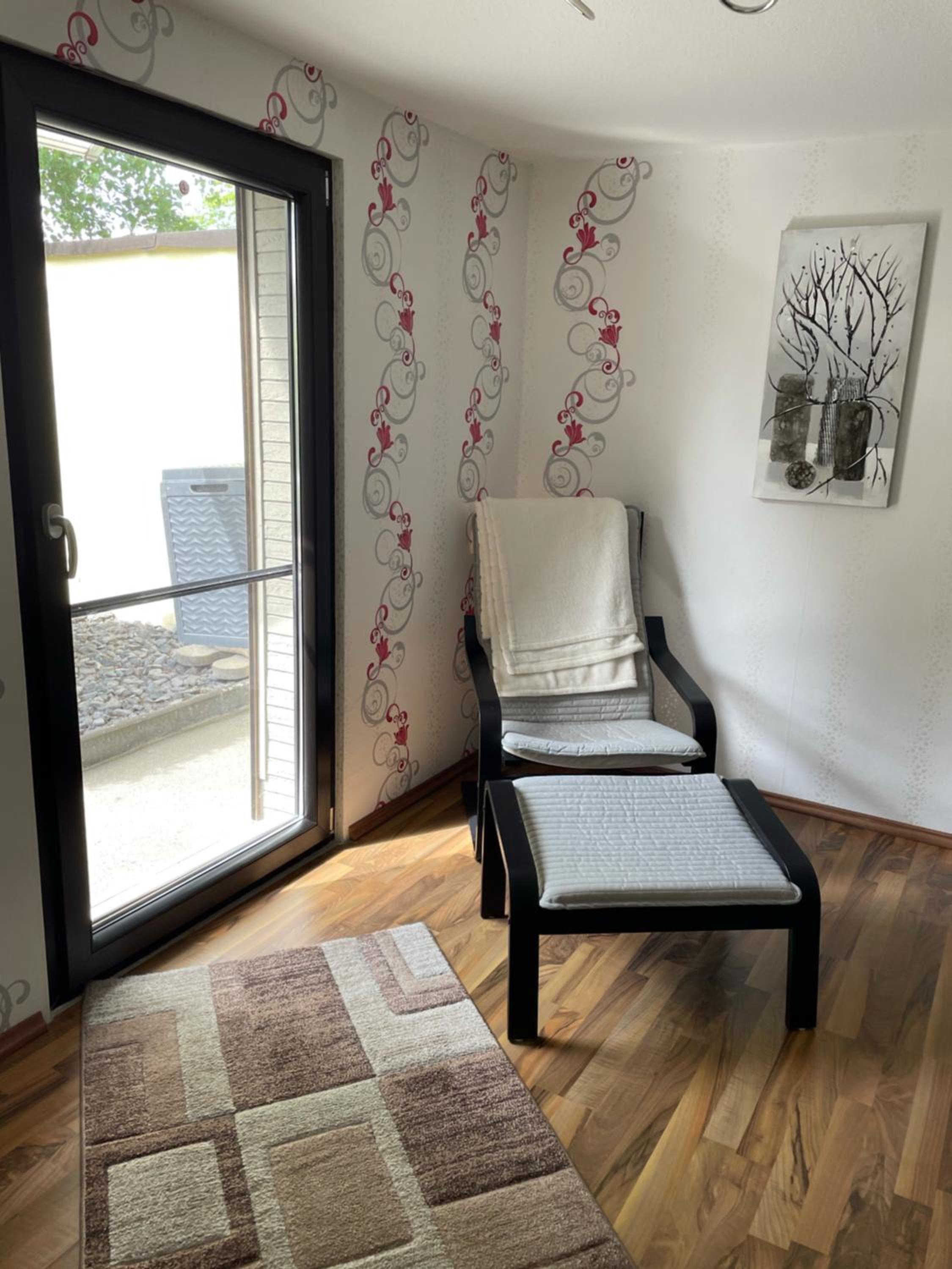 One-Bedroom Apartment - Photo 15