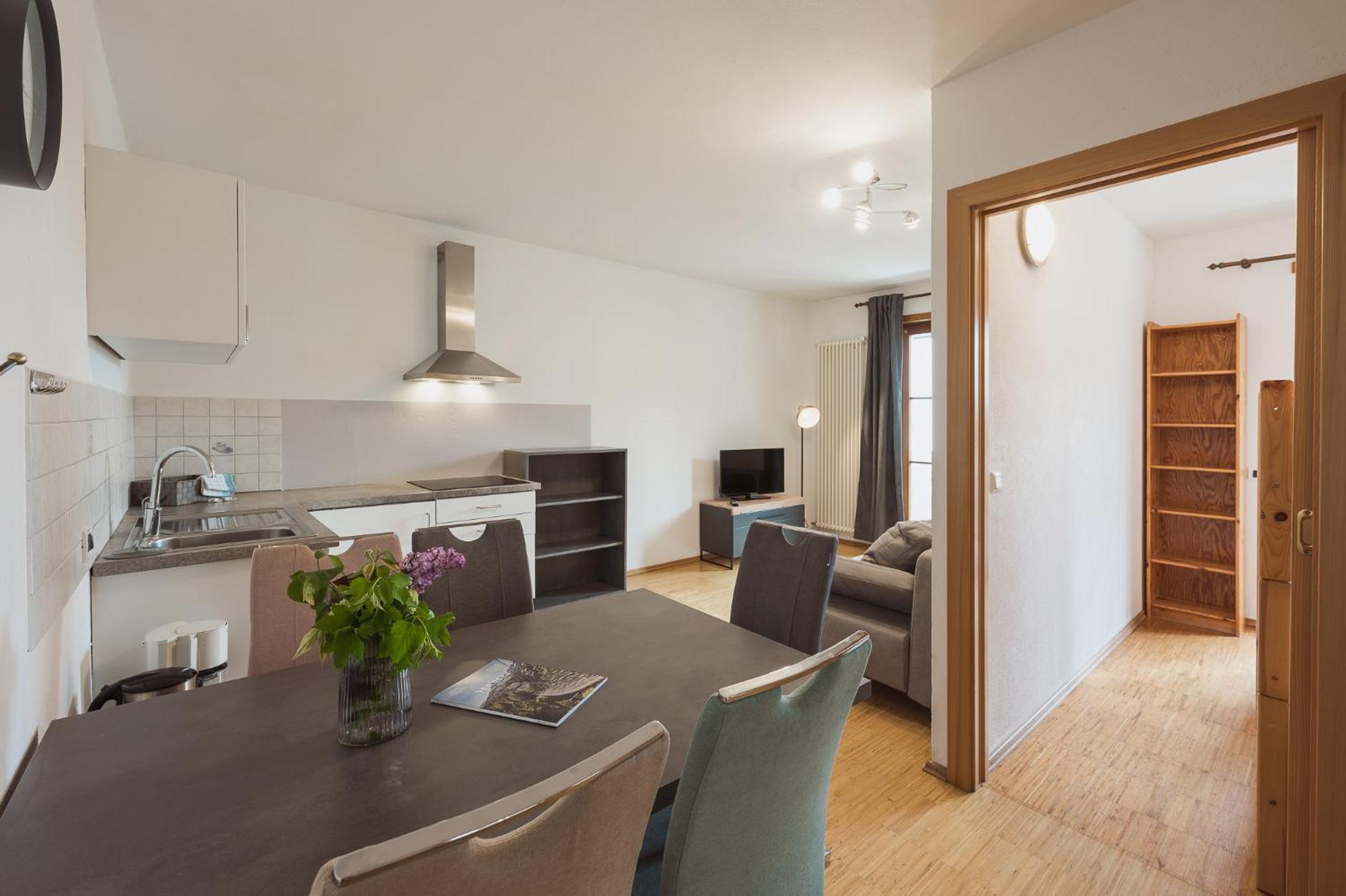 Apartment - D photo 3