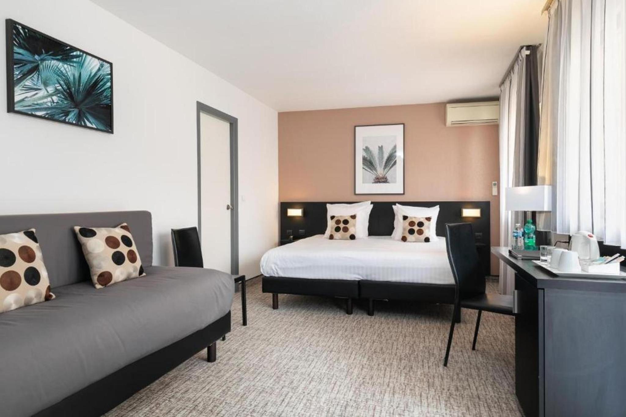 Triple Room with Balcony