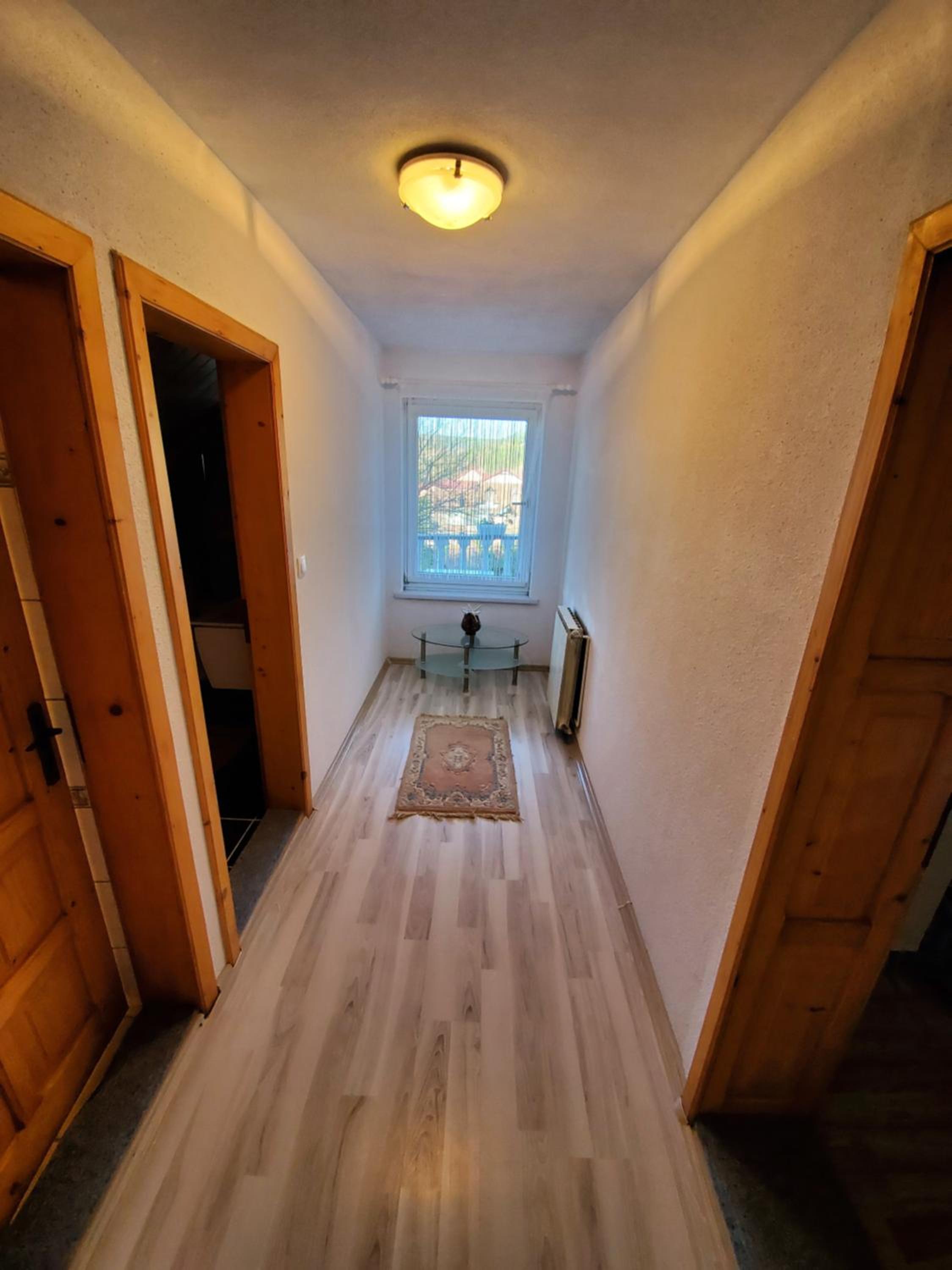Superior Twin Room with City View - Photo 6