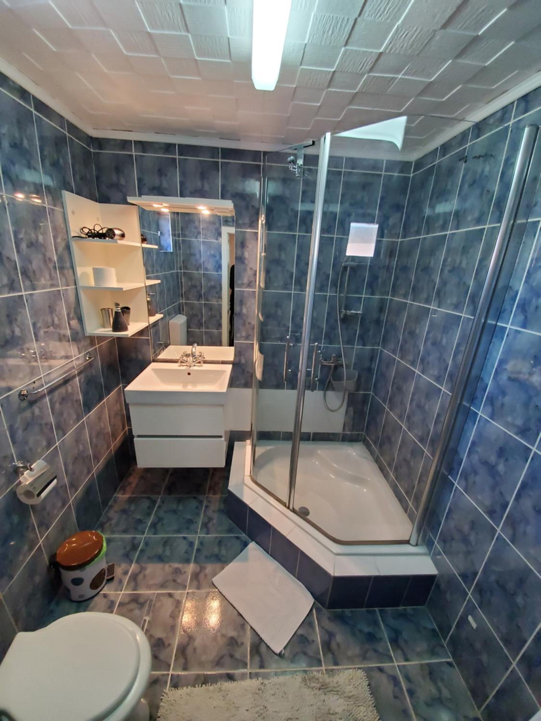 Twin Room with Terrace - Photo 3