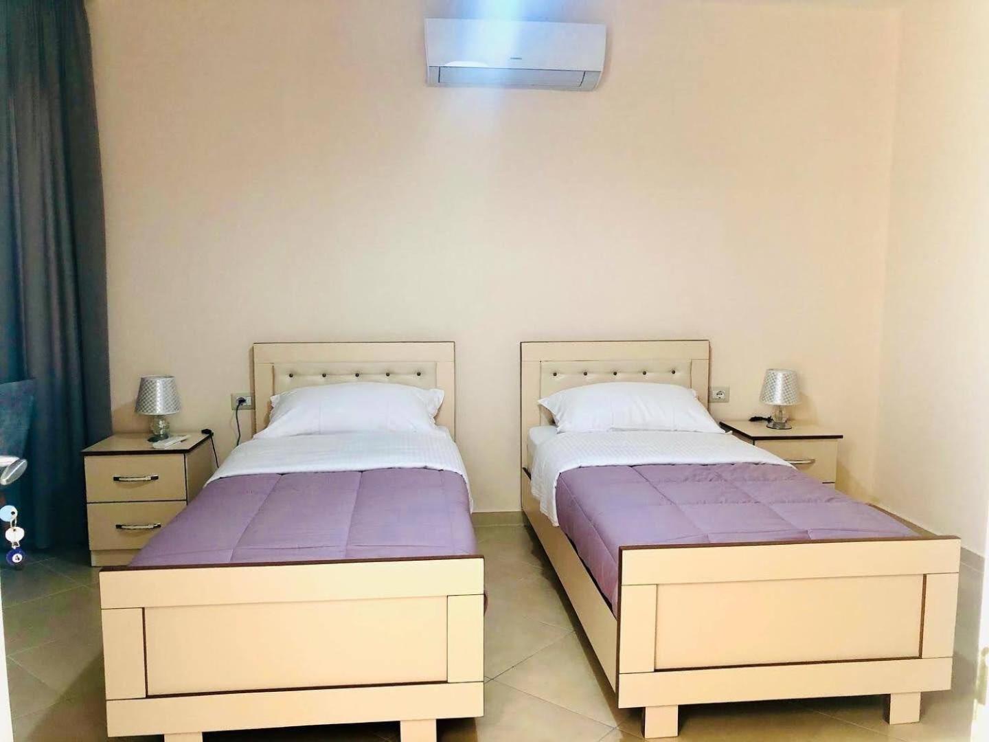 Standard Twin Room photo 2