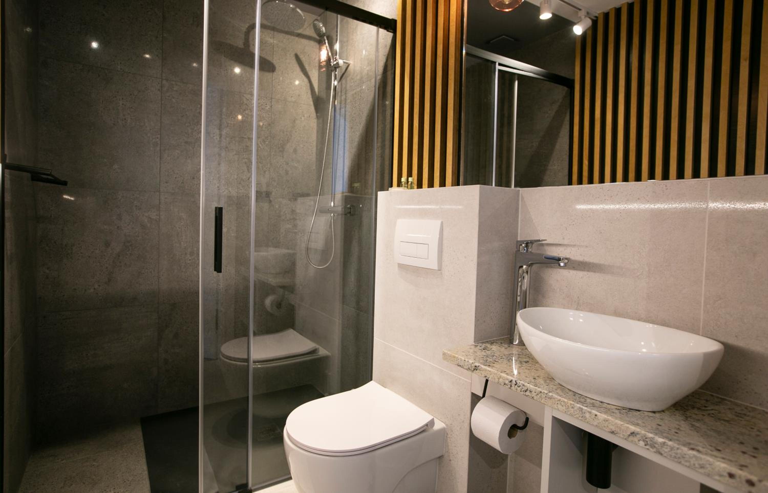 Deluxe Triple Room - Photo 2