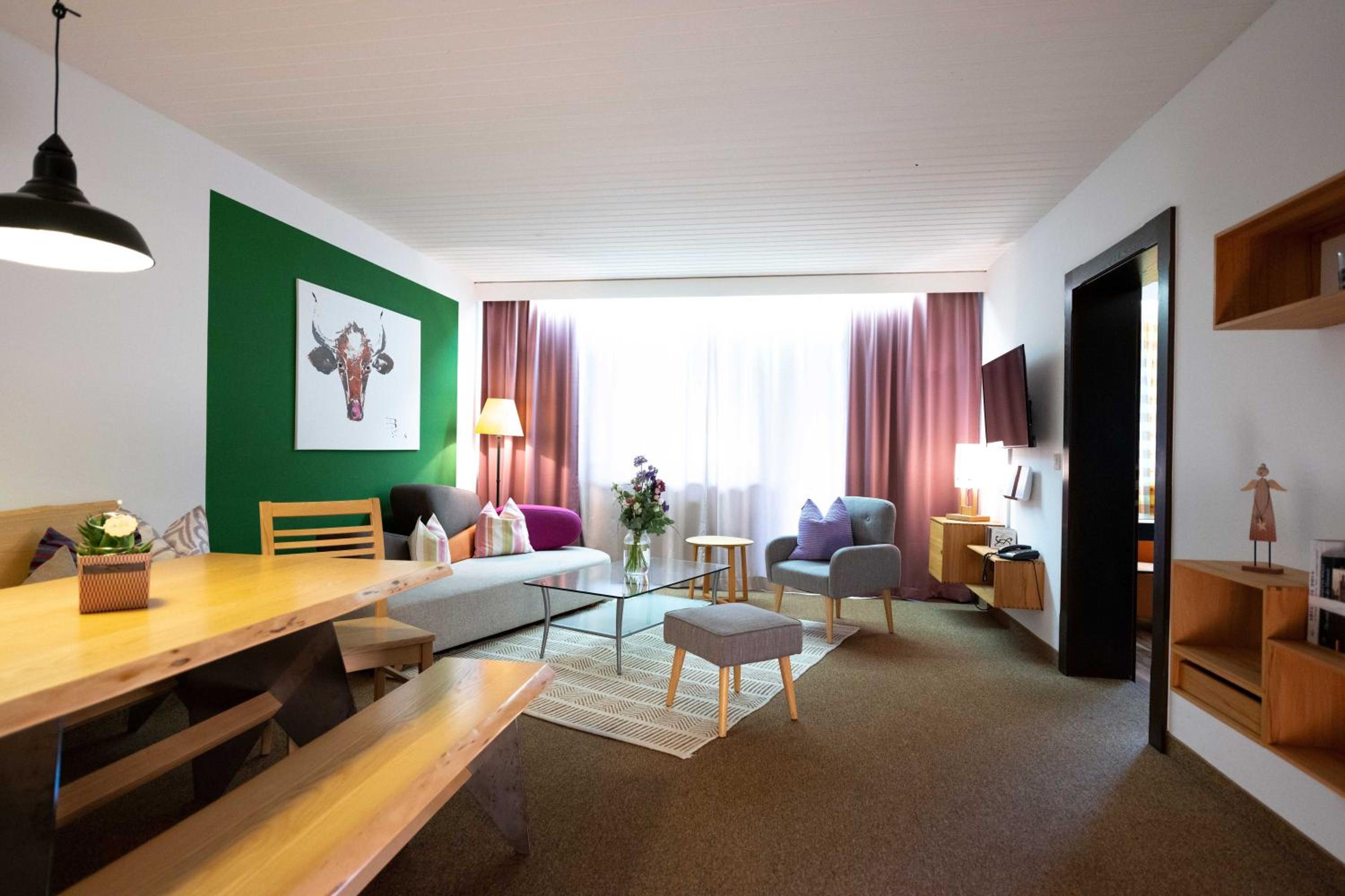 Superior Suite - Photo 1
