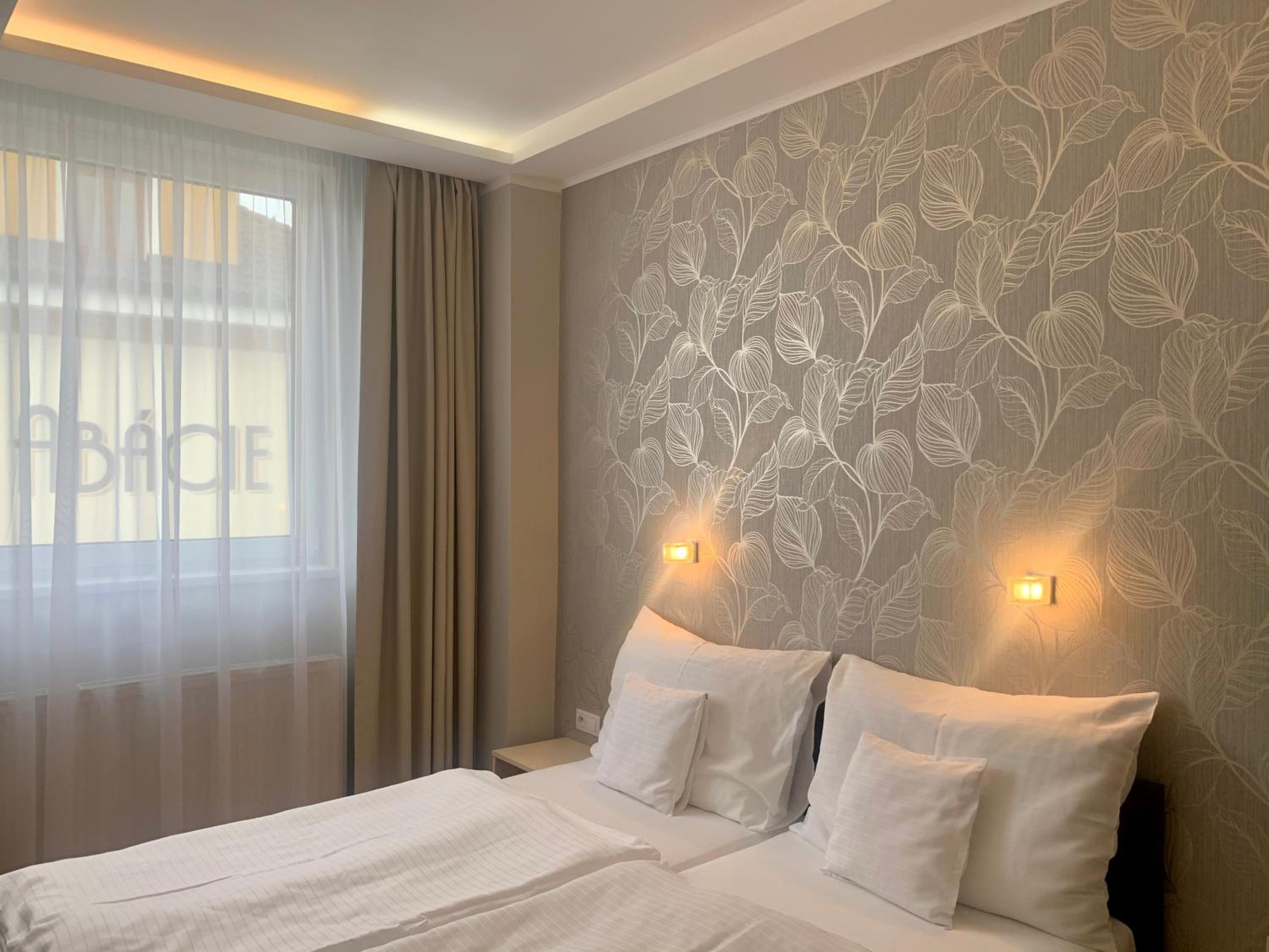 Standard Double Room - Photo 5