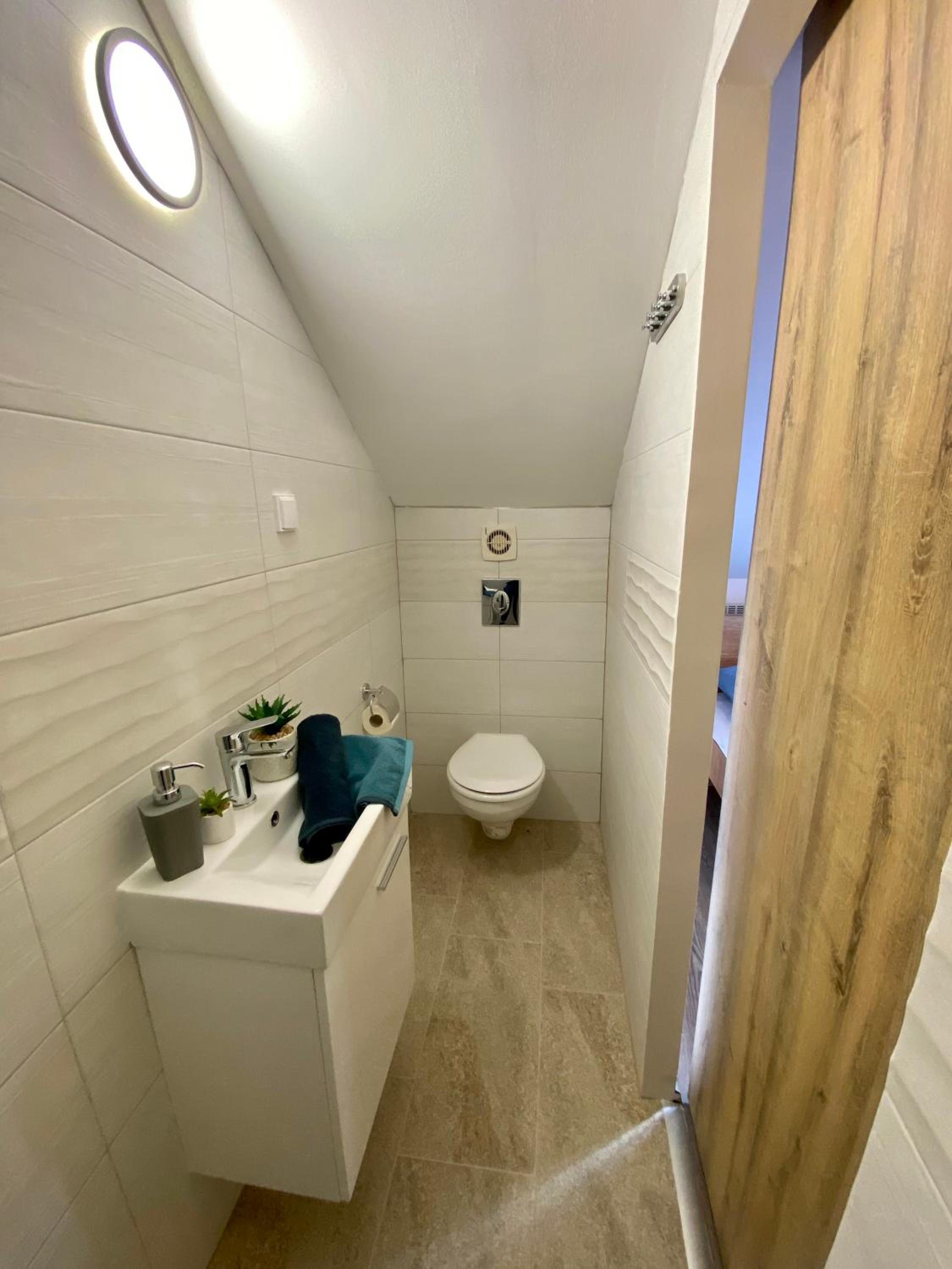 Quadruple Room - Photo 6