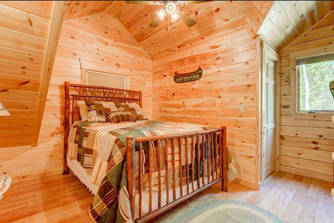Four-Bedroom House - Photo 4