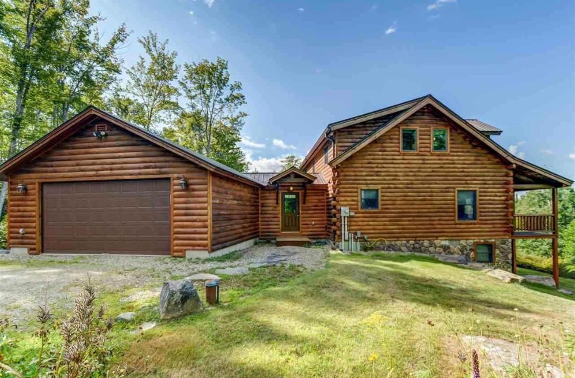 Four-Bedroom House - Photo 25