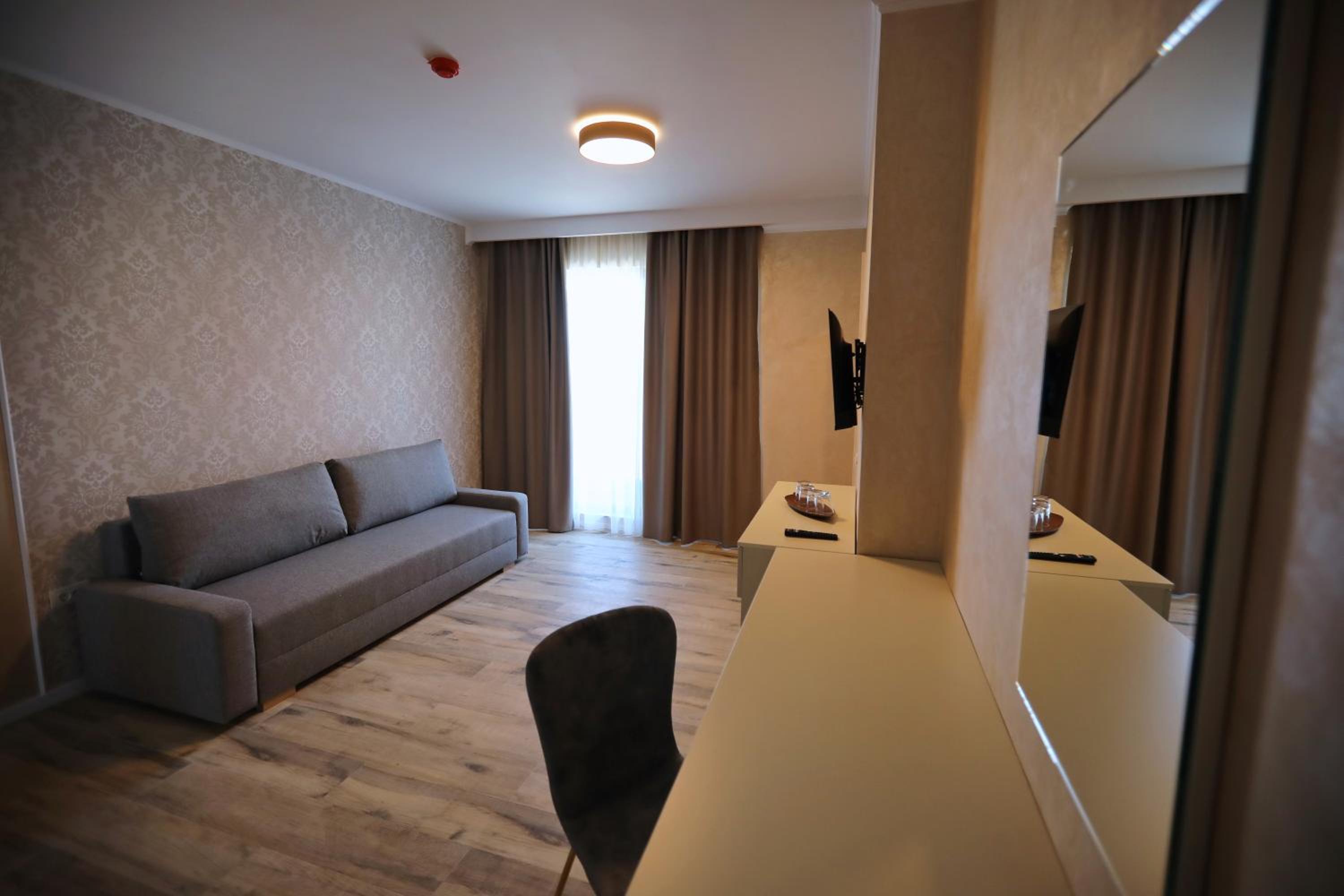 Deluxe Apartment - Photo 1
