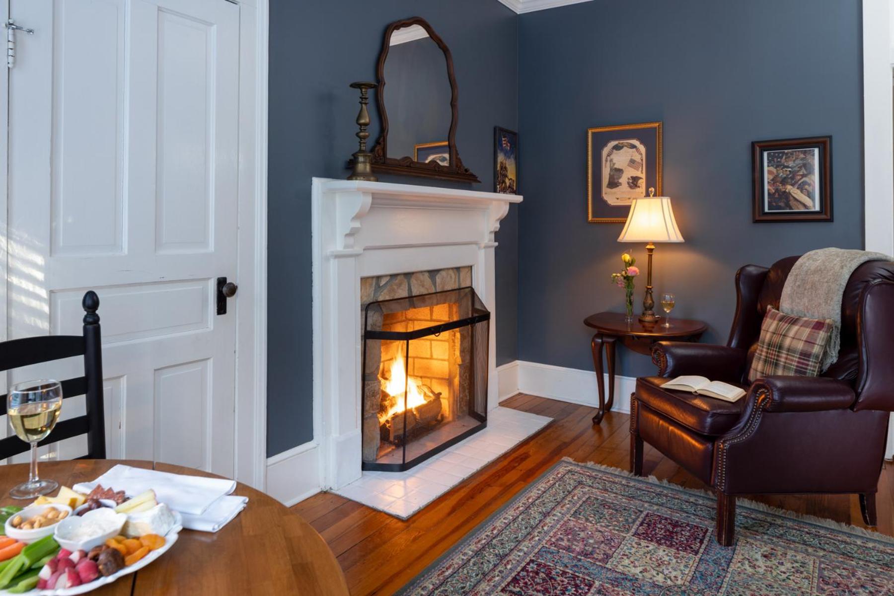 Queen Room