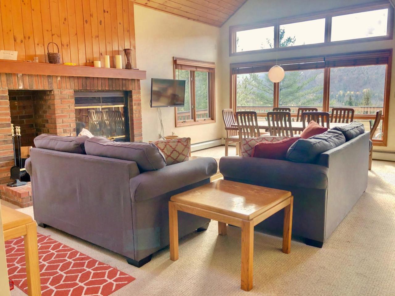 Four-Bedroom Villa photo 1