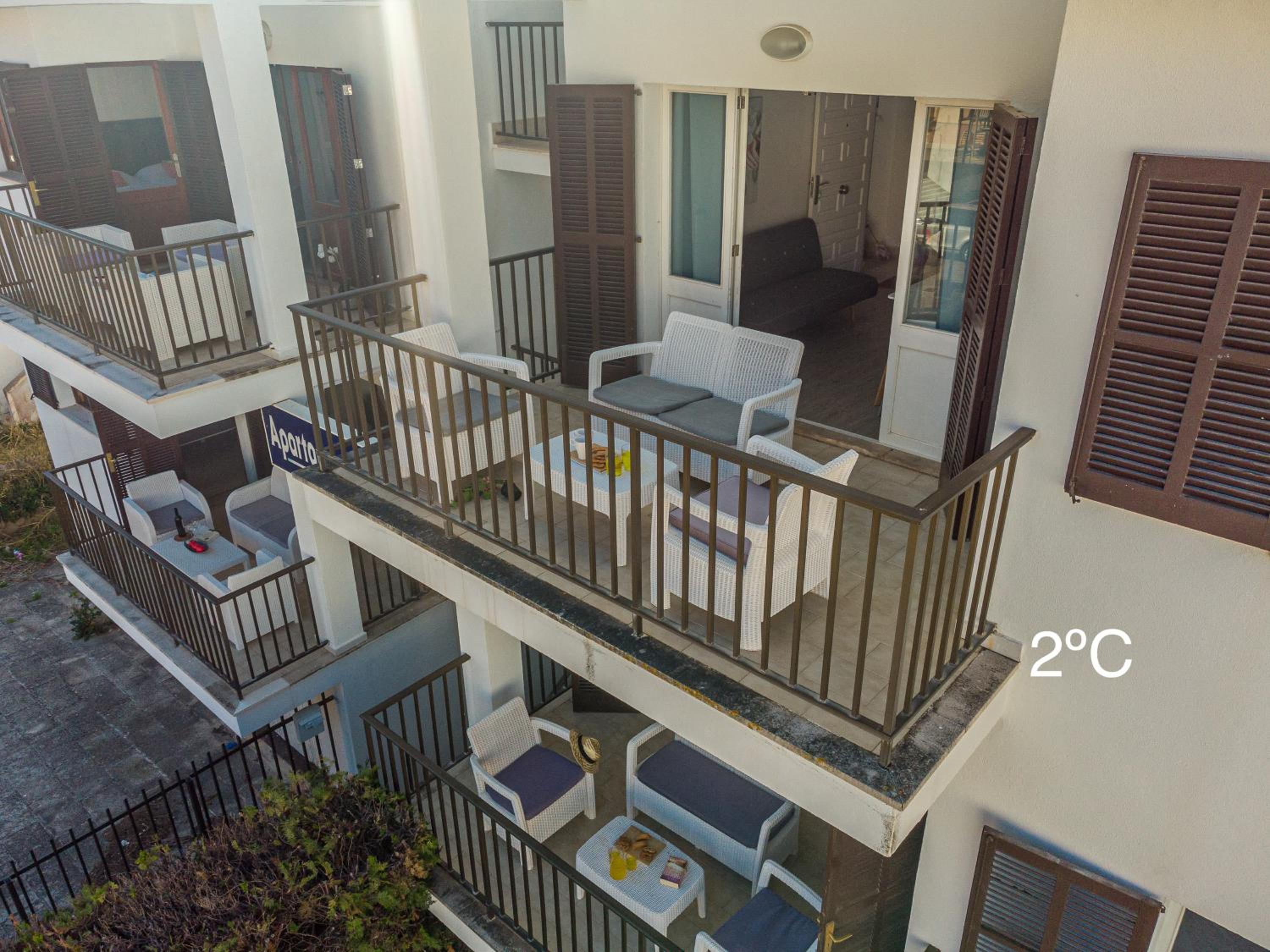 Apartment with Terrace