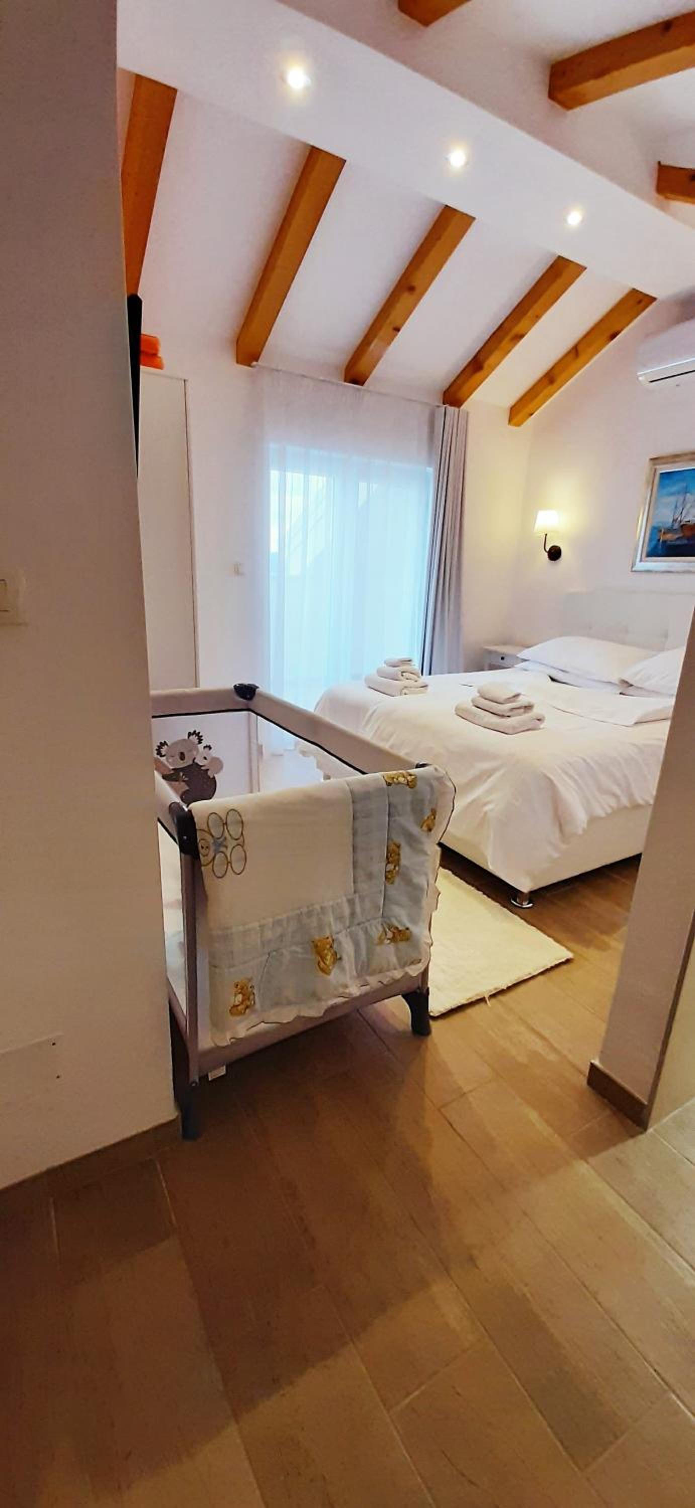 Villa photo 1
