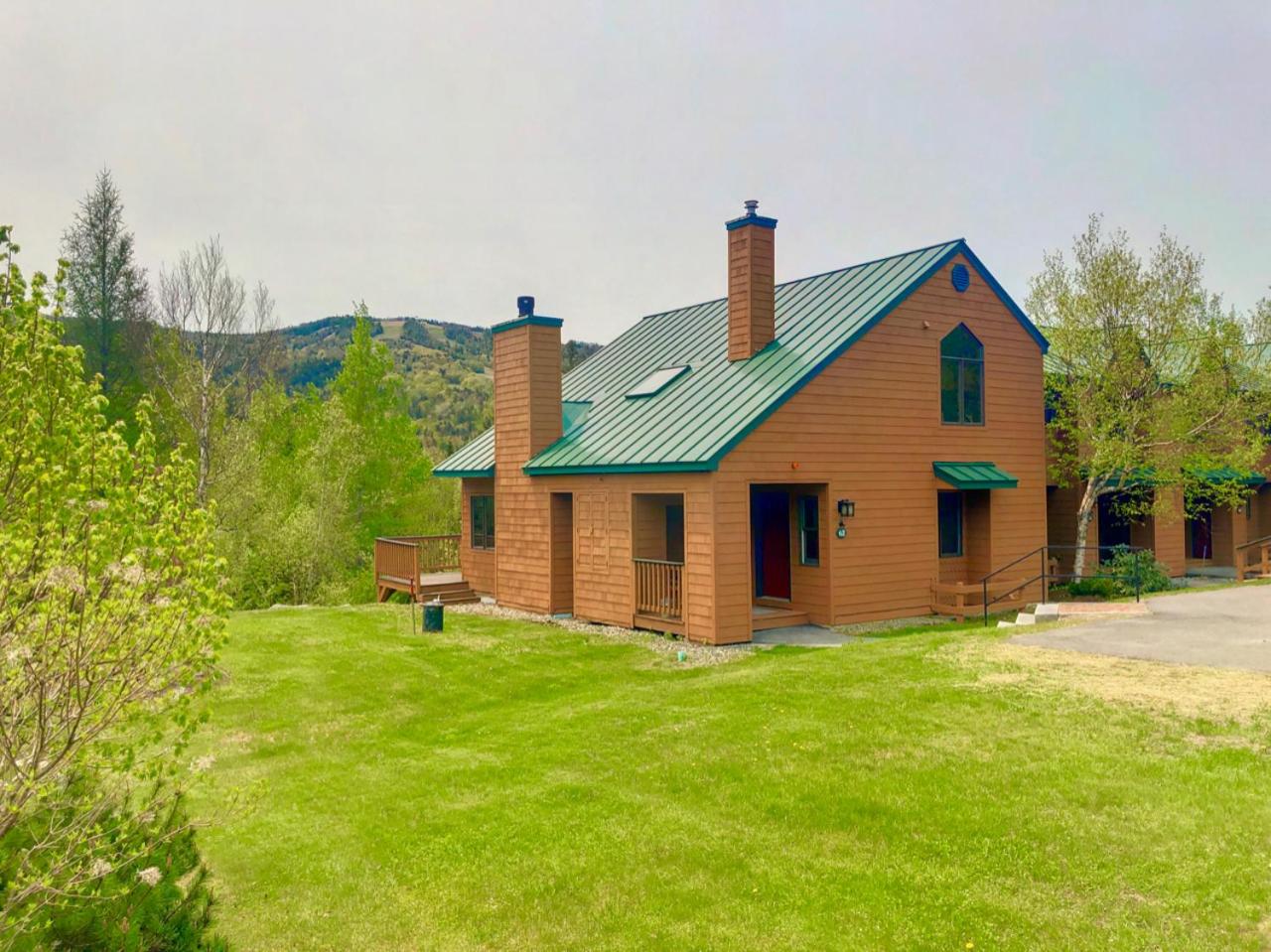 Four-Bedroom Villa - Photo 4