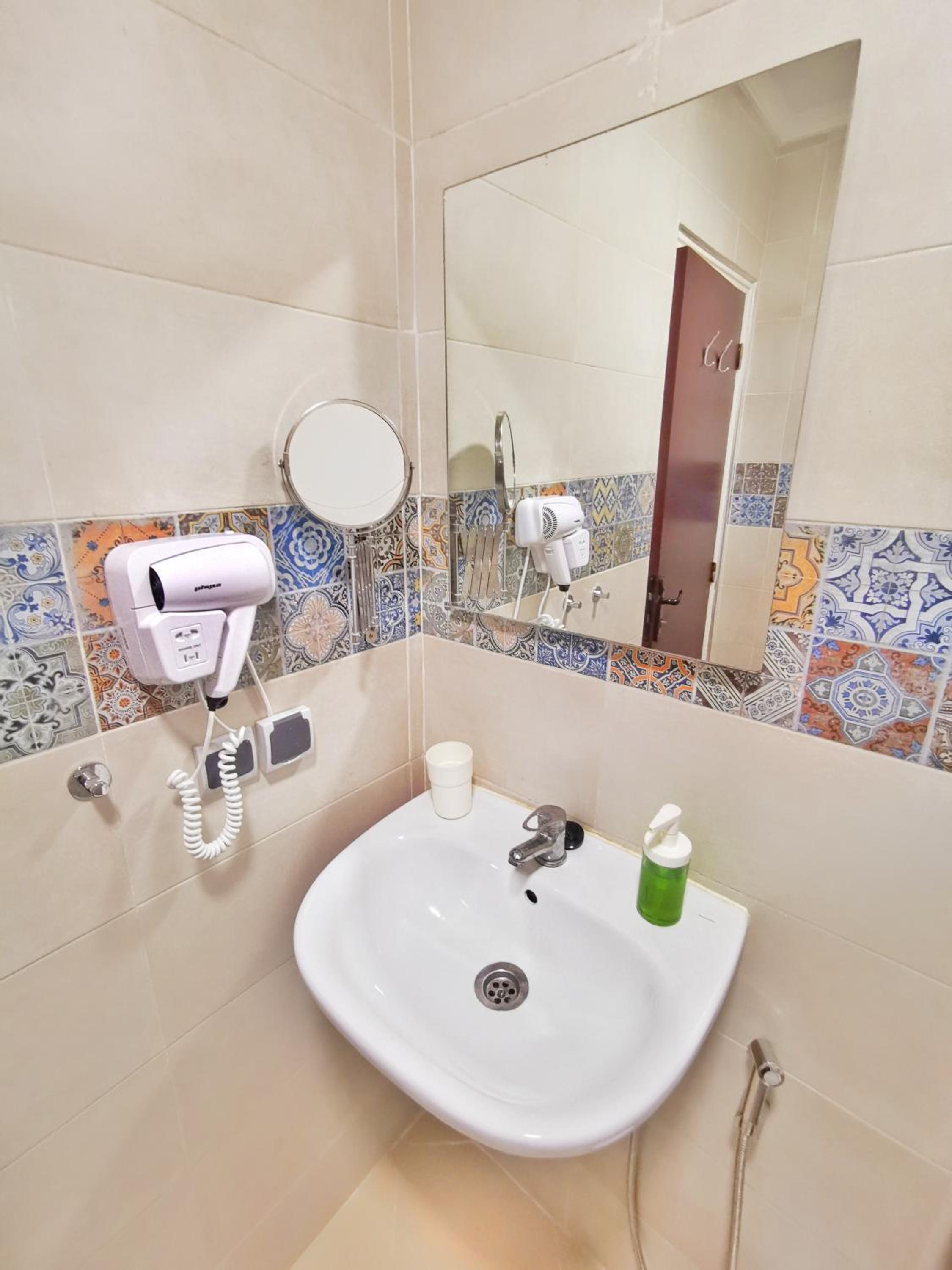 Apartment - Photo 19