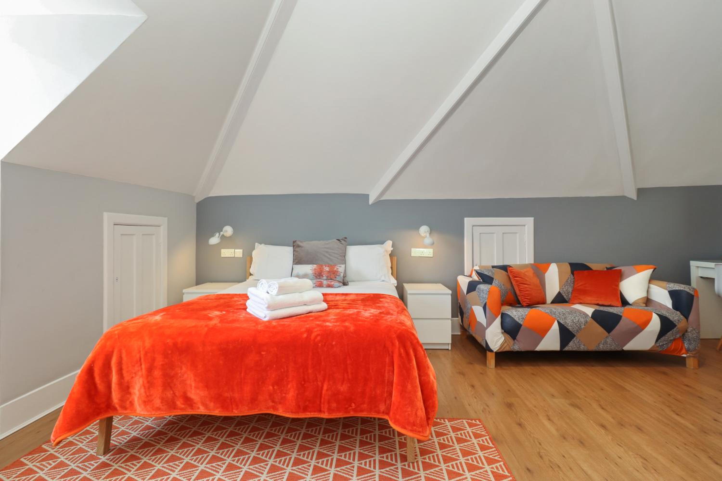 Double Room - Attic - Photo 2