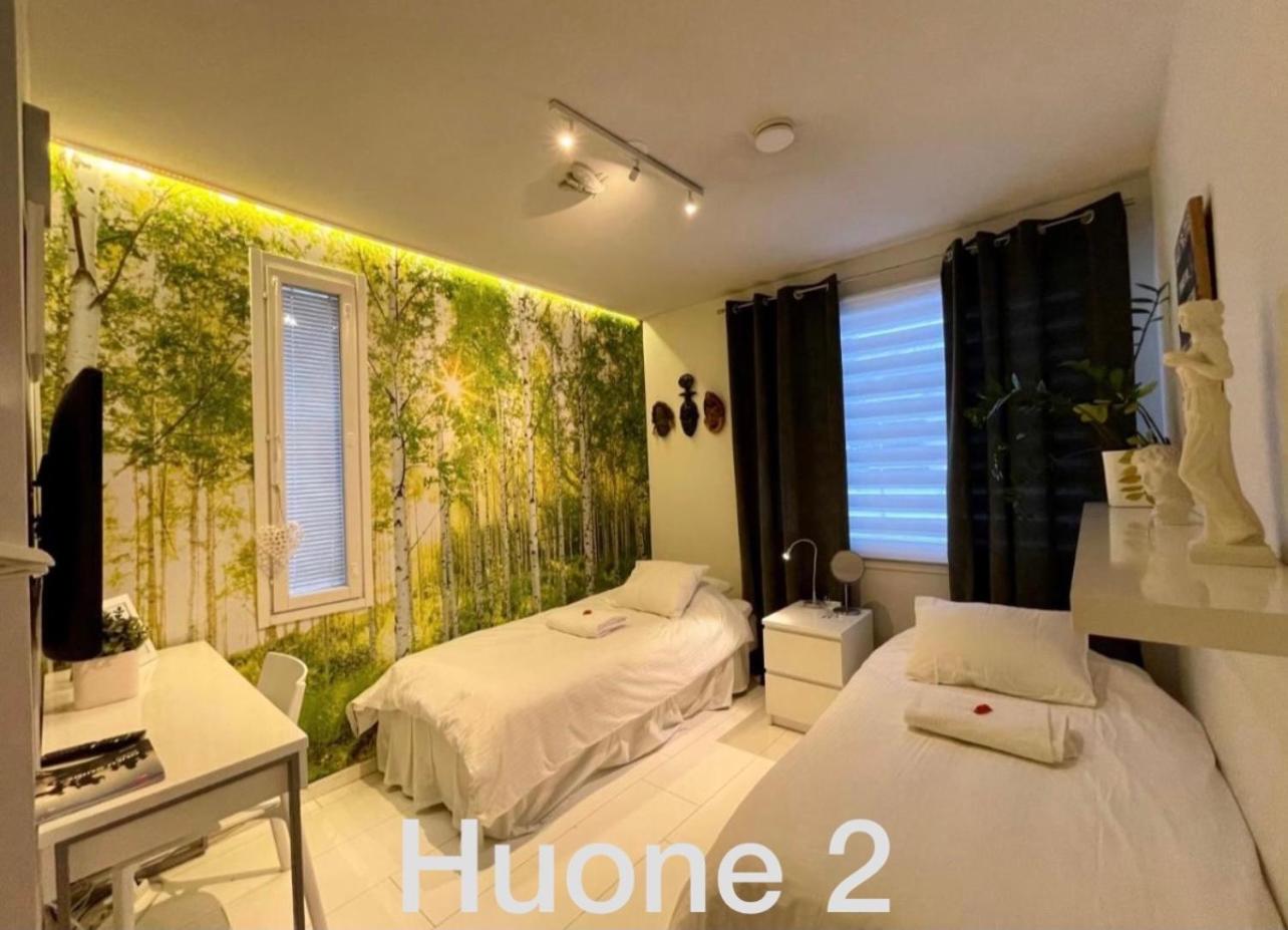 Twin Room with Shared Bathroom