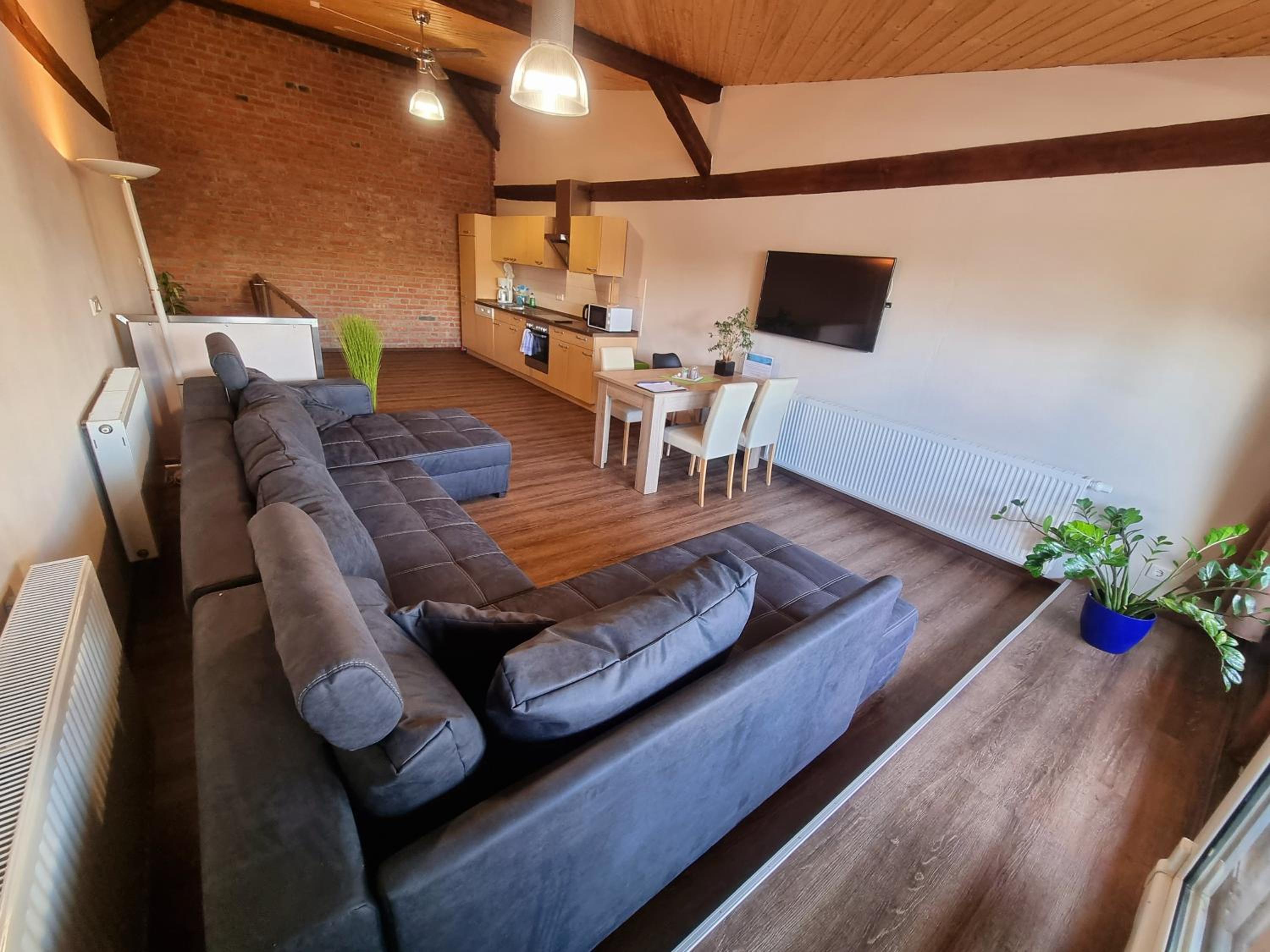 Apartment - Split Level photo 1