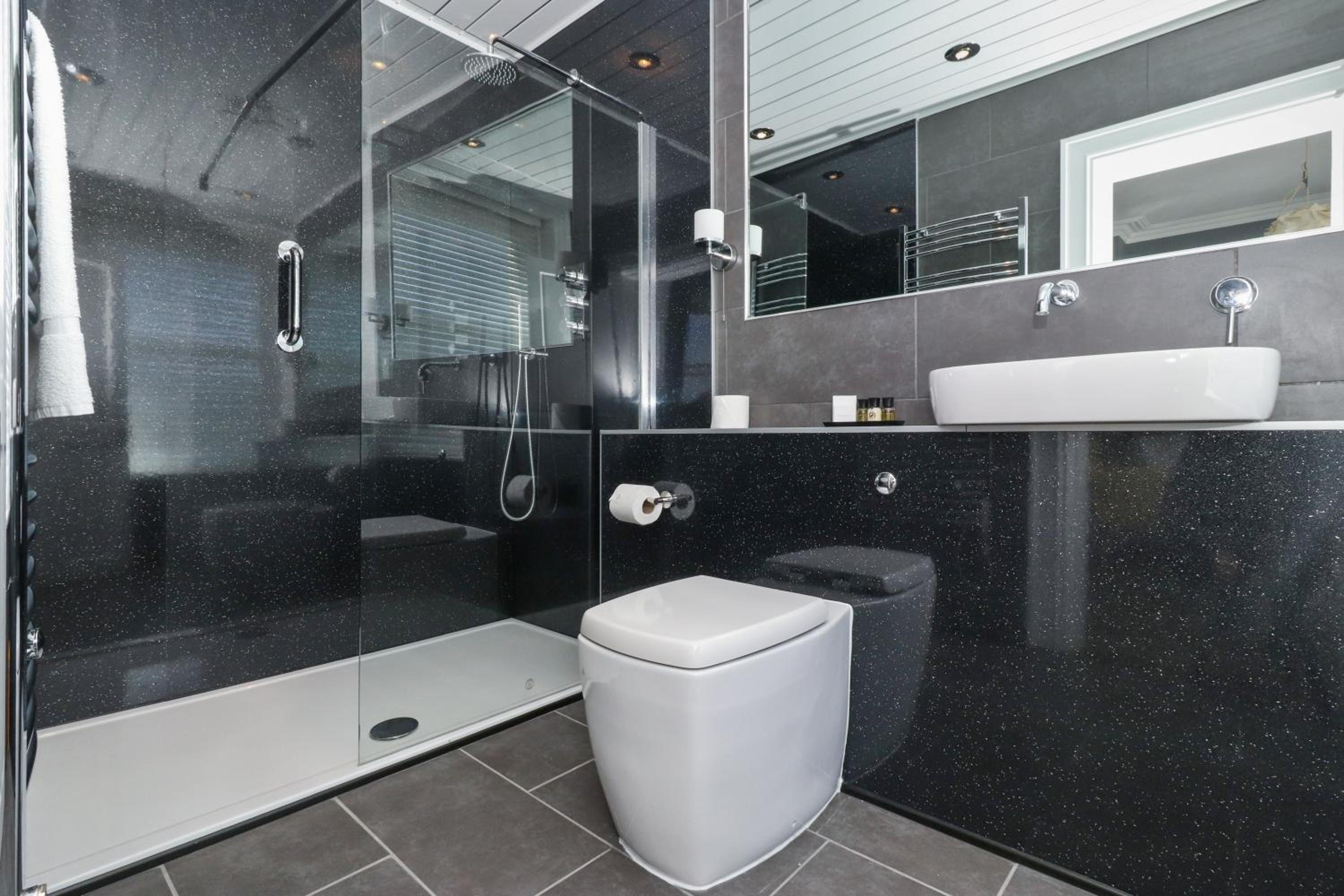 Executive Double Room - Photo 5