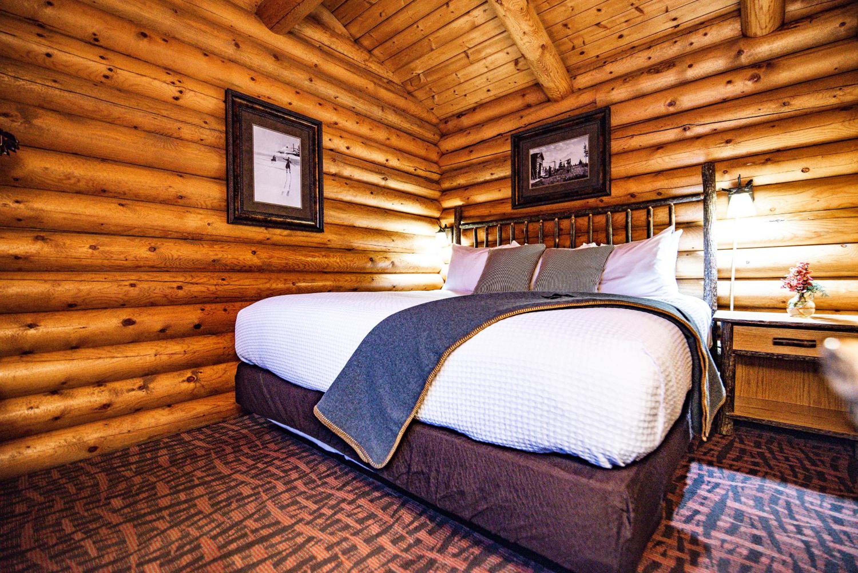 Deluxe King Room photo 3