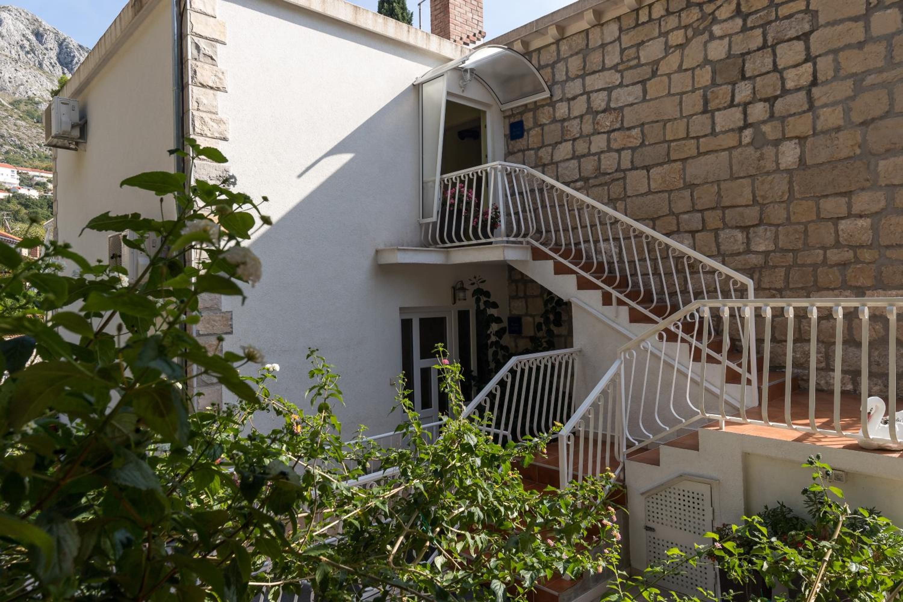 Comfort Double Room with Balcony and Sea View photo 3