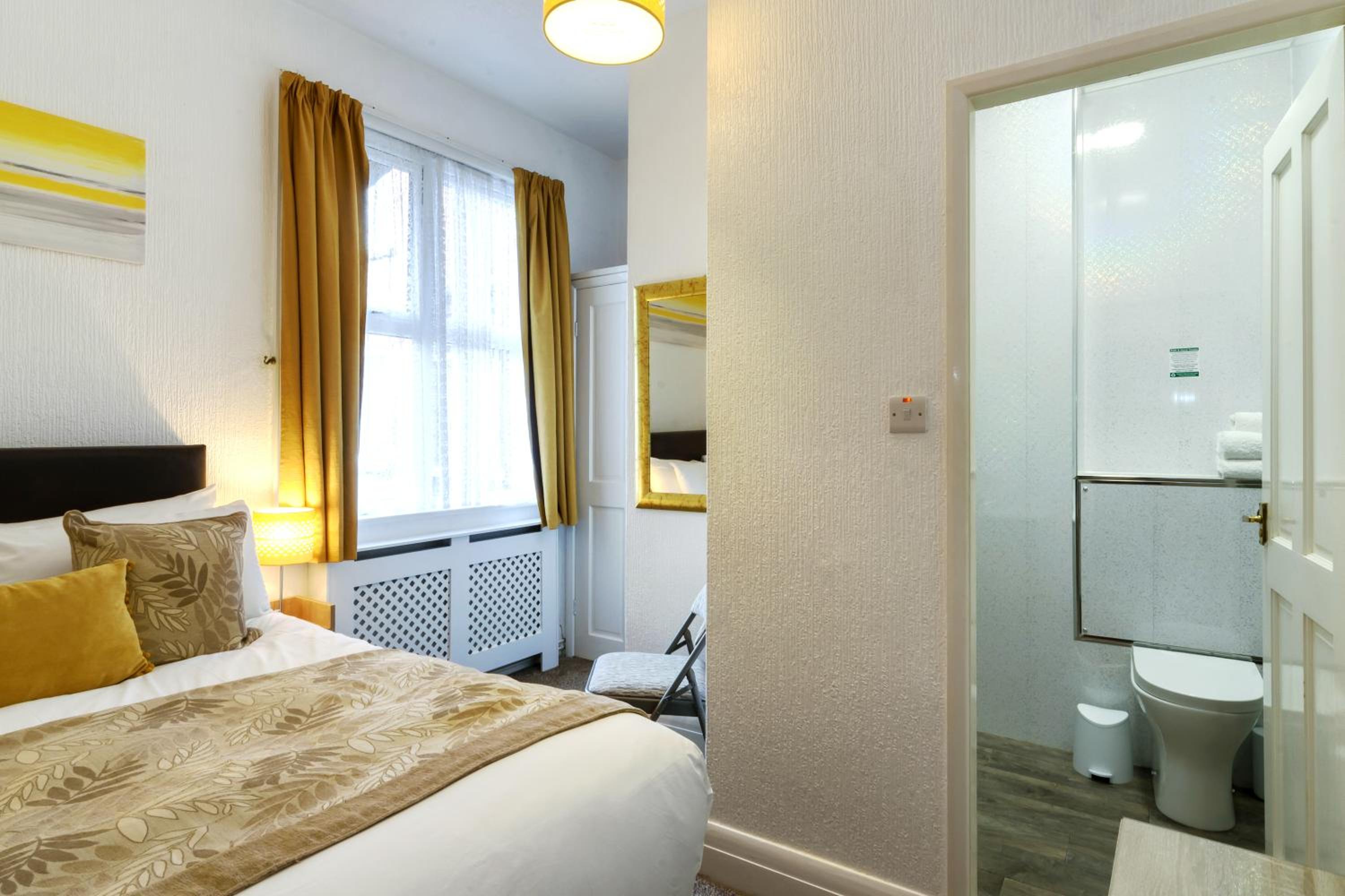 Double Room photo 3