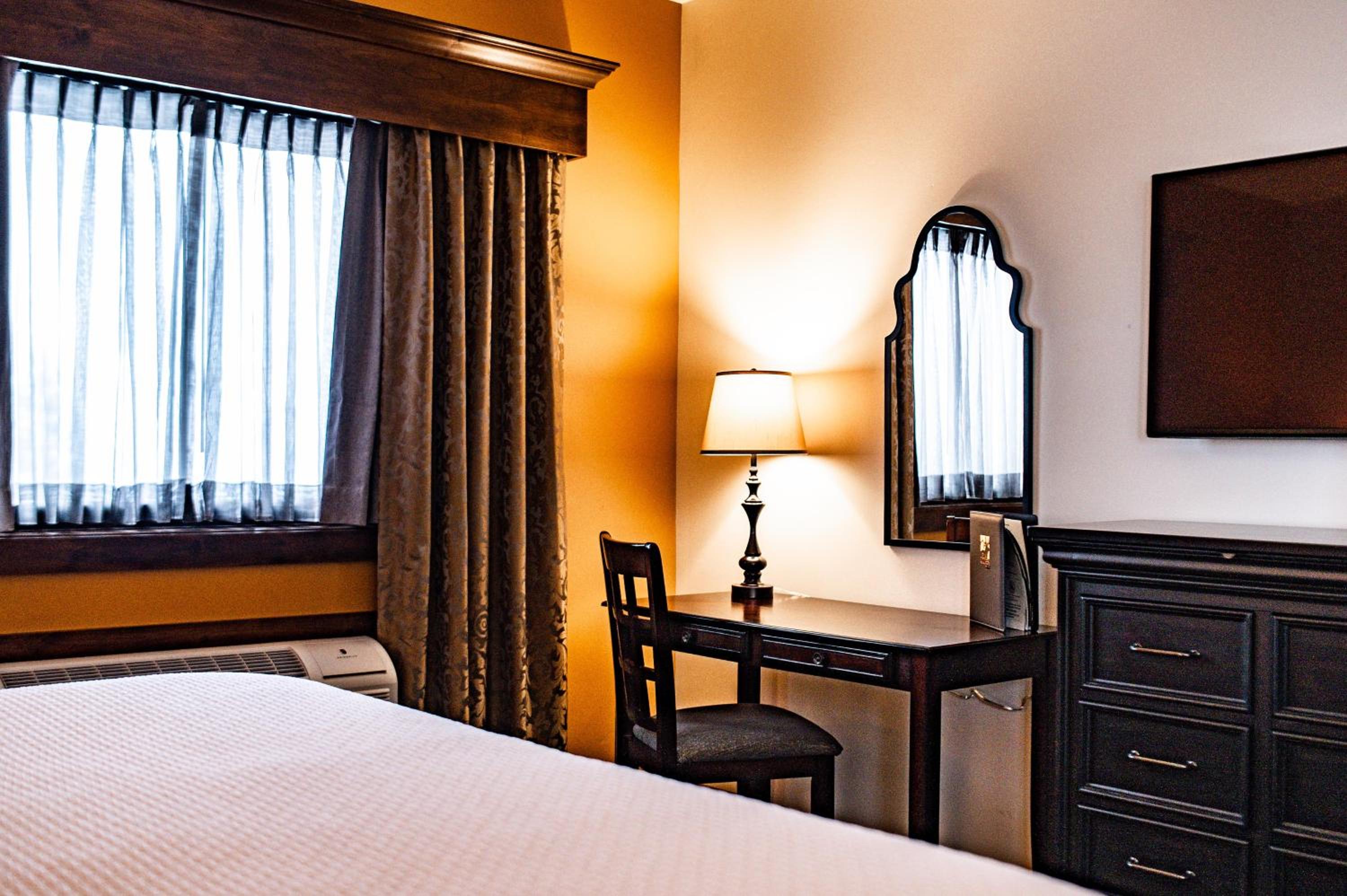 Superior King Room photo 2