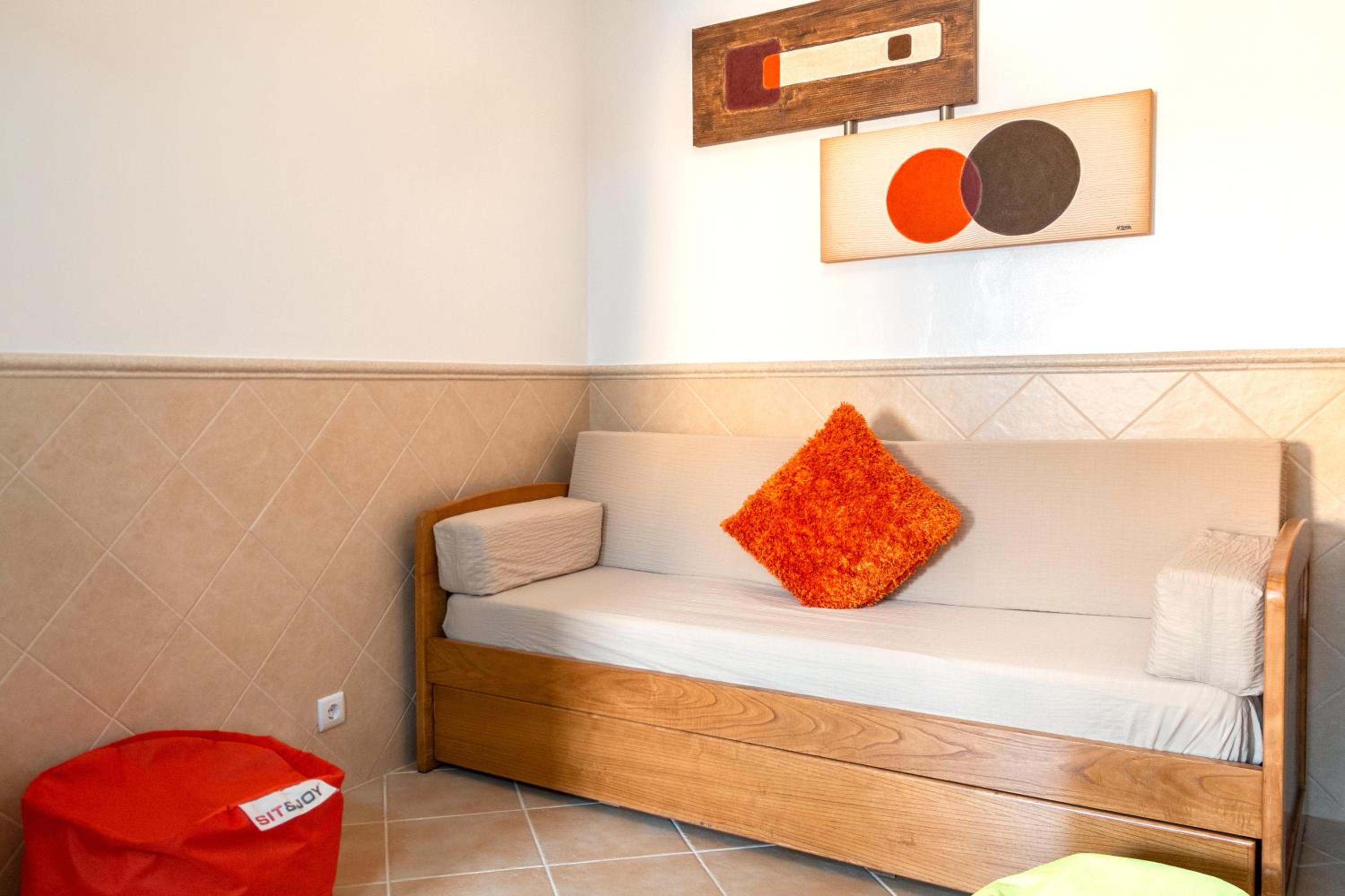 Two-Bedroom Apartment - Photo 1