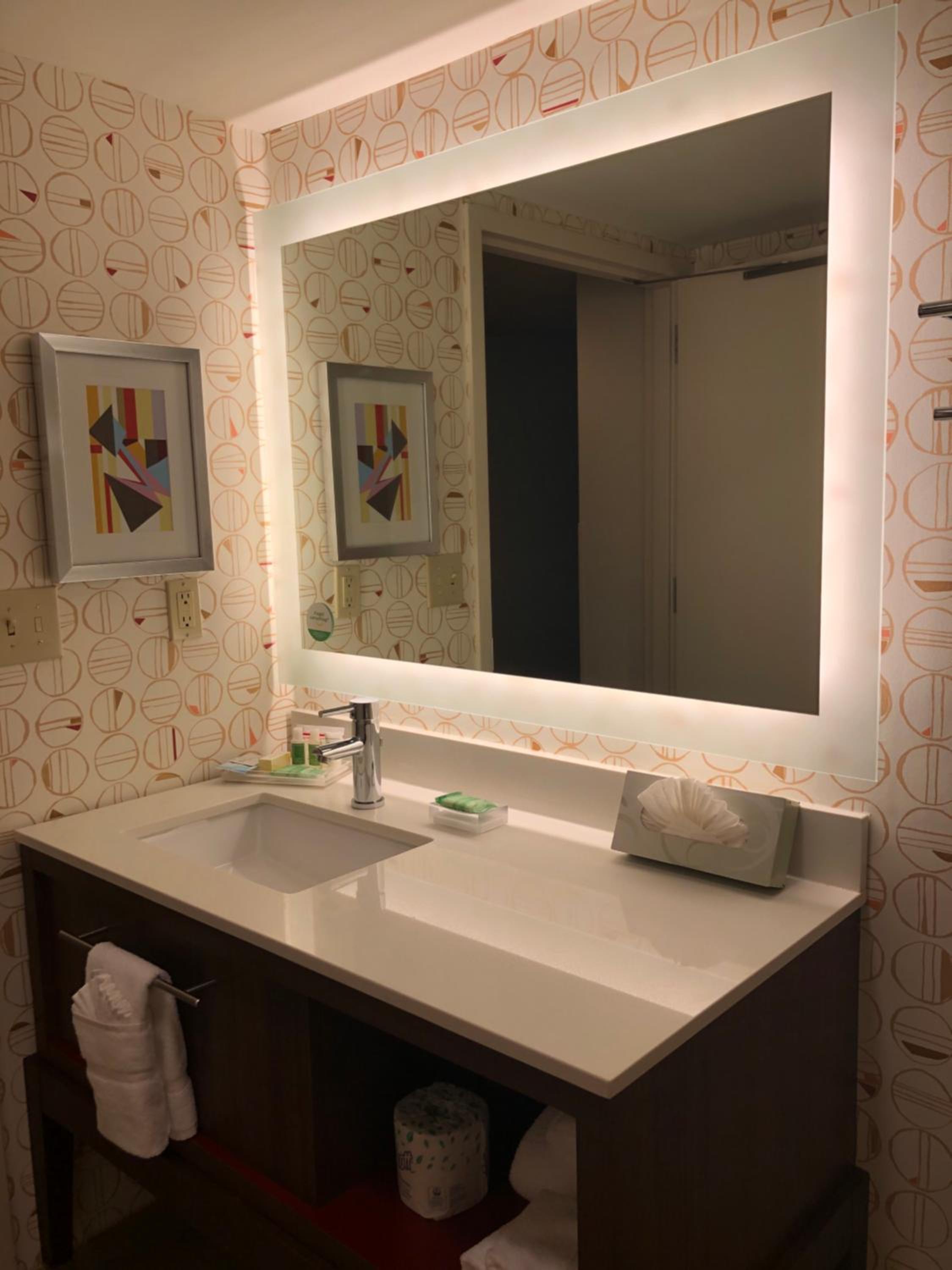 Standard King Room - Photo 2