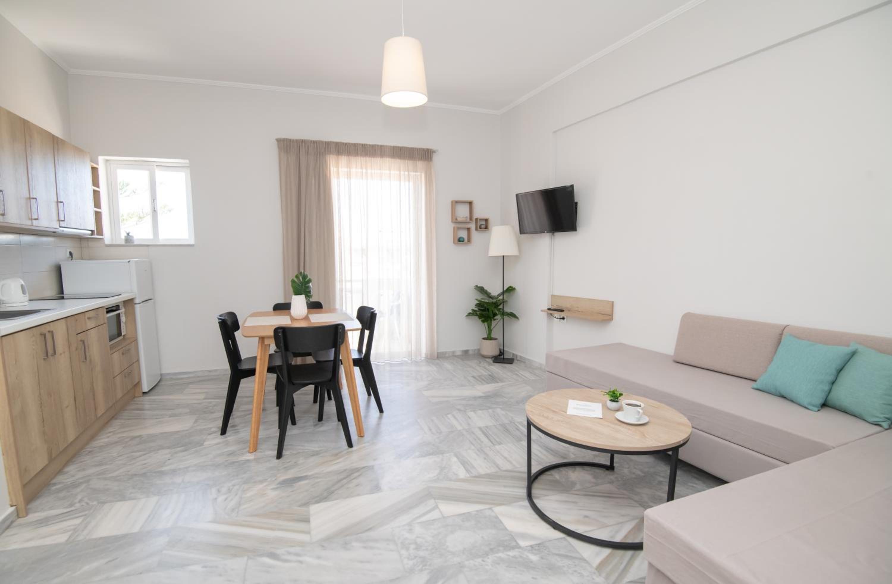 Superior Family Apartment photo 2