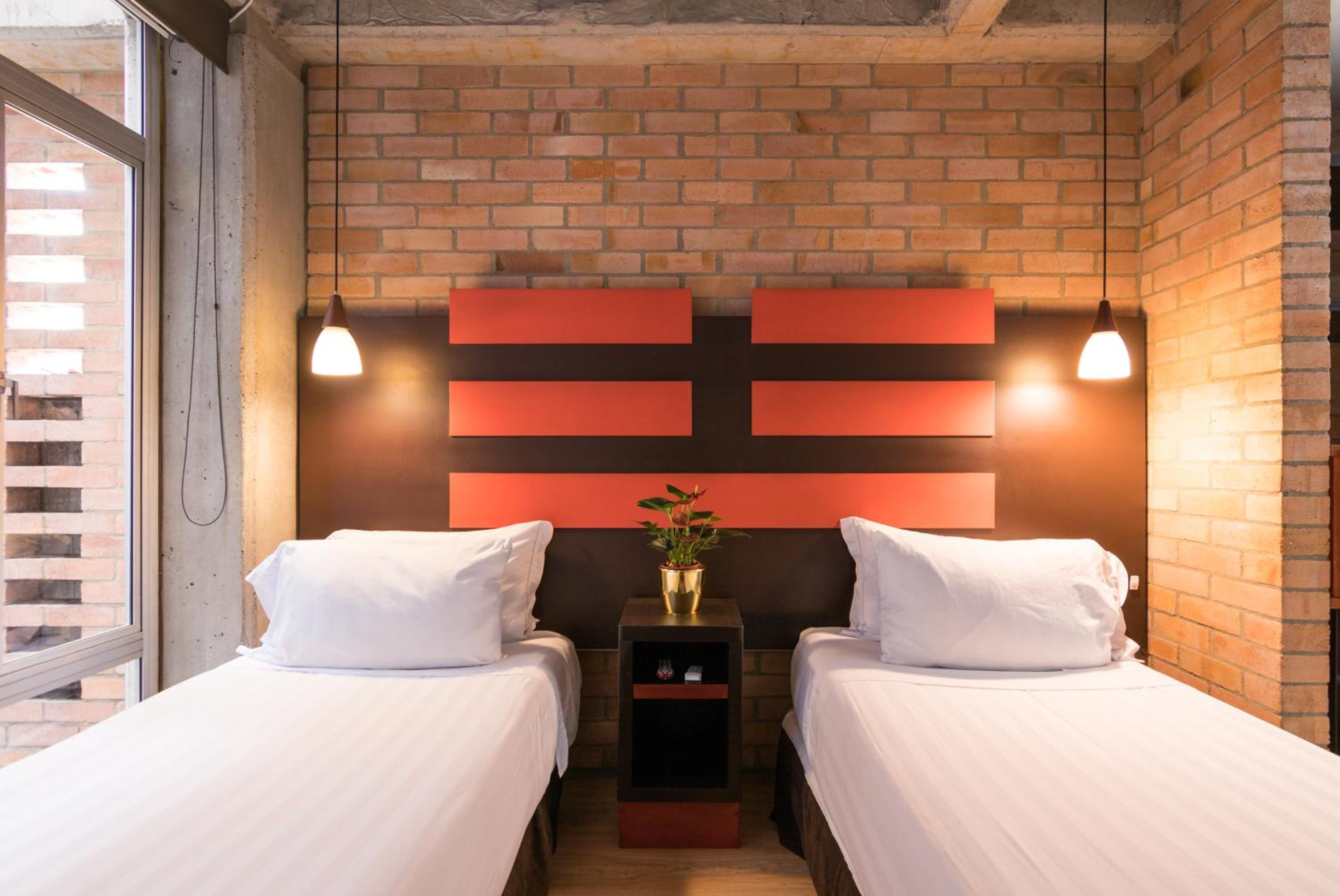 Double or Twin Room - Photo 8