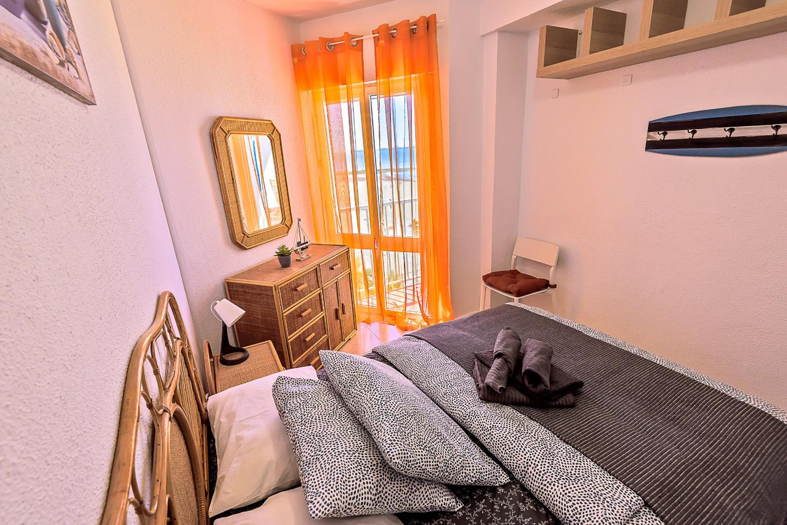 Apartamento con vista al mar
