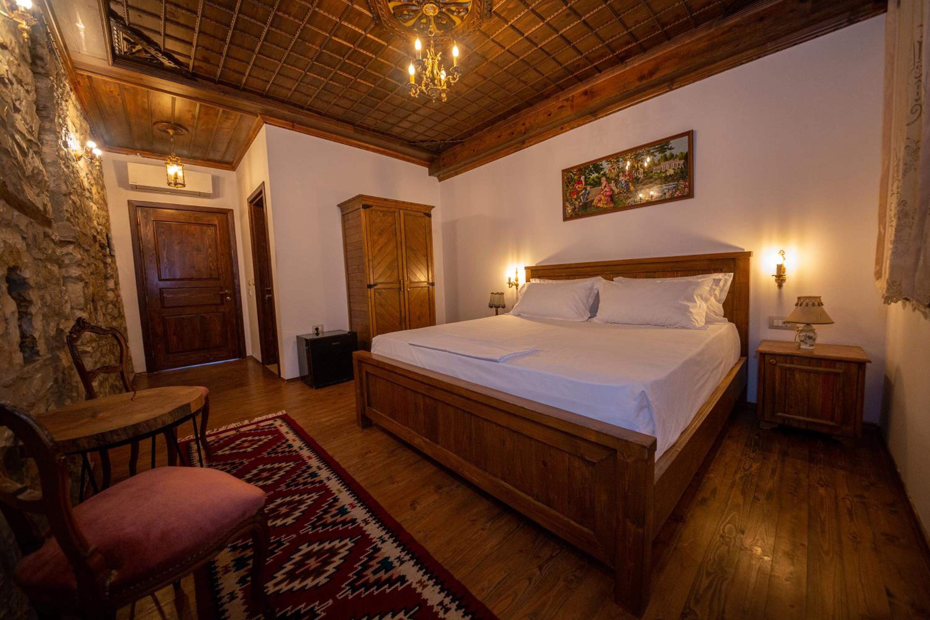 Superior Deluxe Double or Twin Room