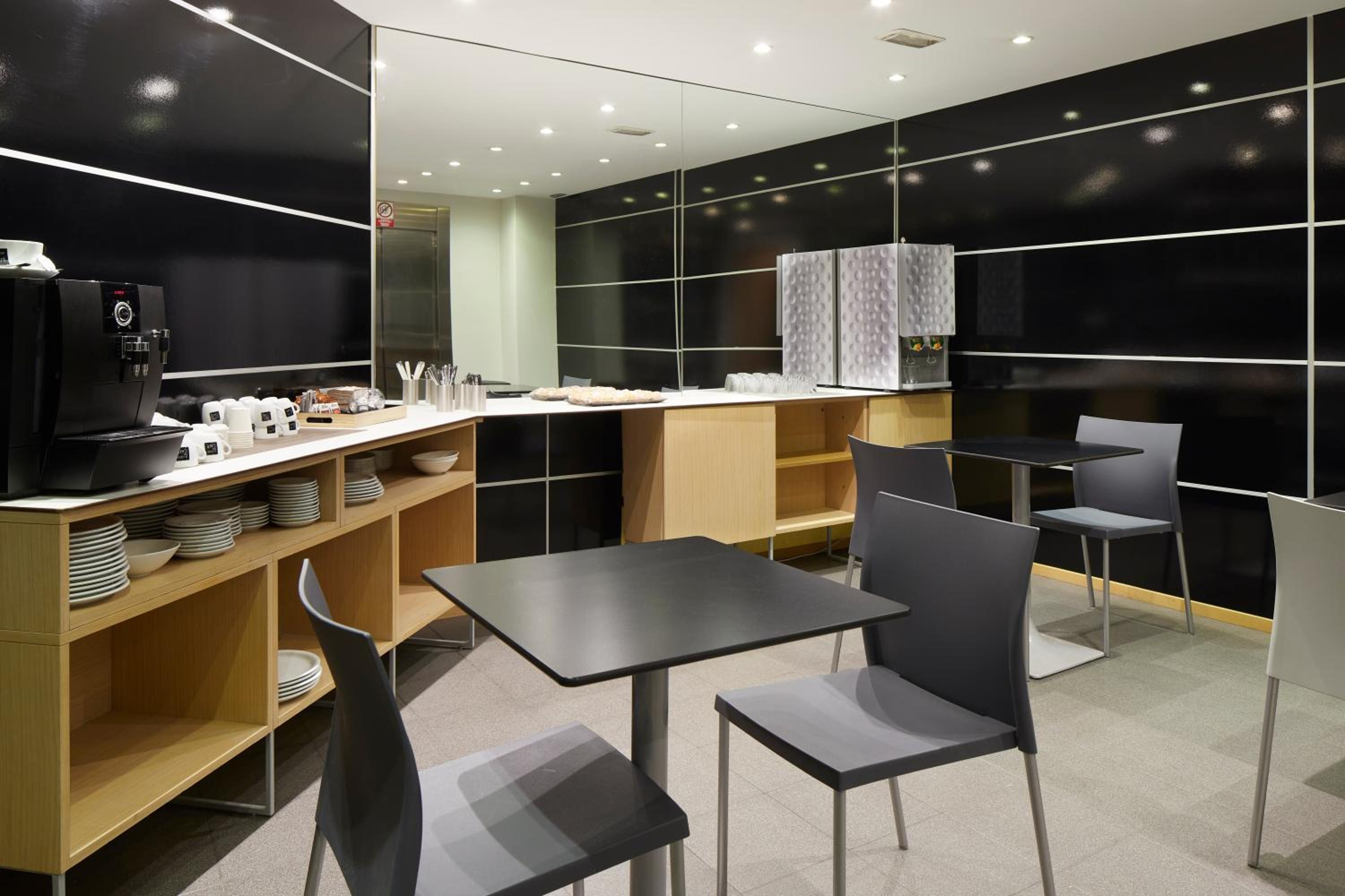 Junior Suite - Photo 9