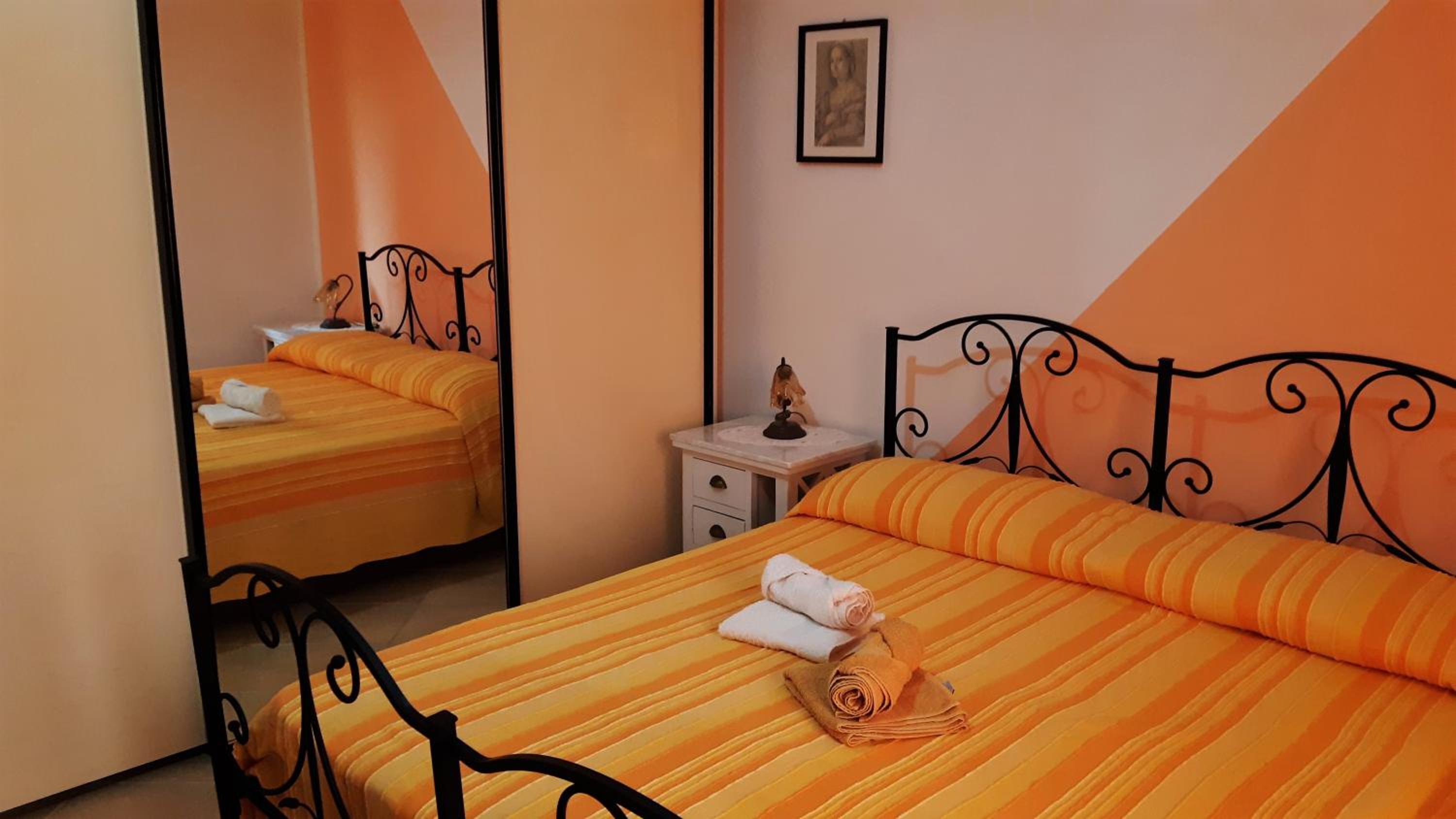 Double Room with Private Bathroom photo 1