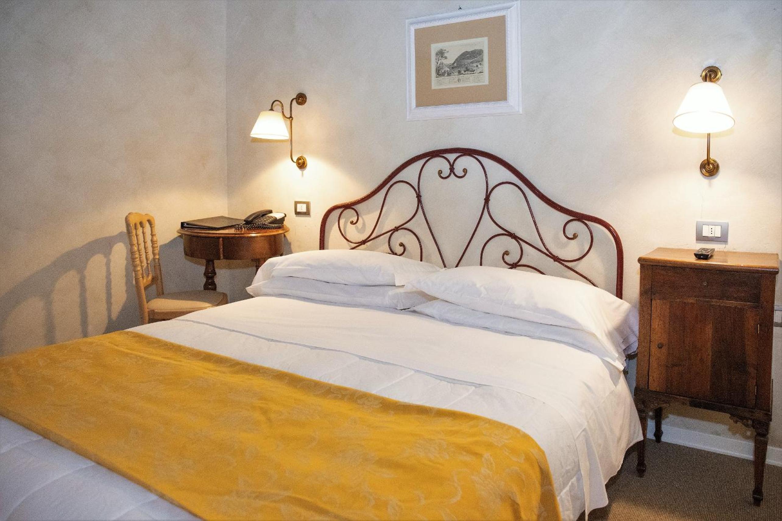 Charme Double or Twin Room - Photo 11