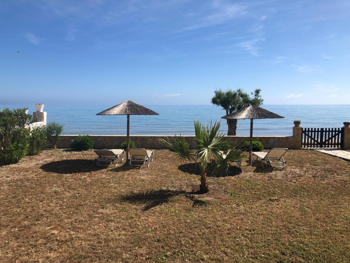 Studio with Sea View