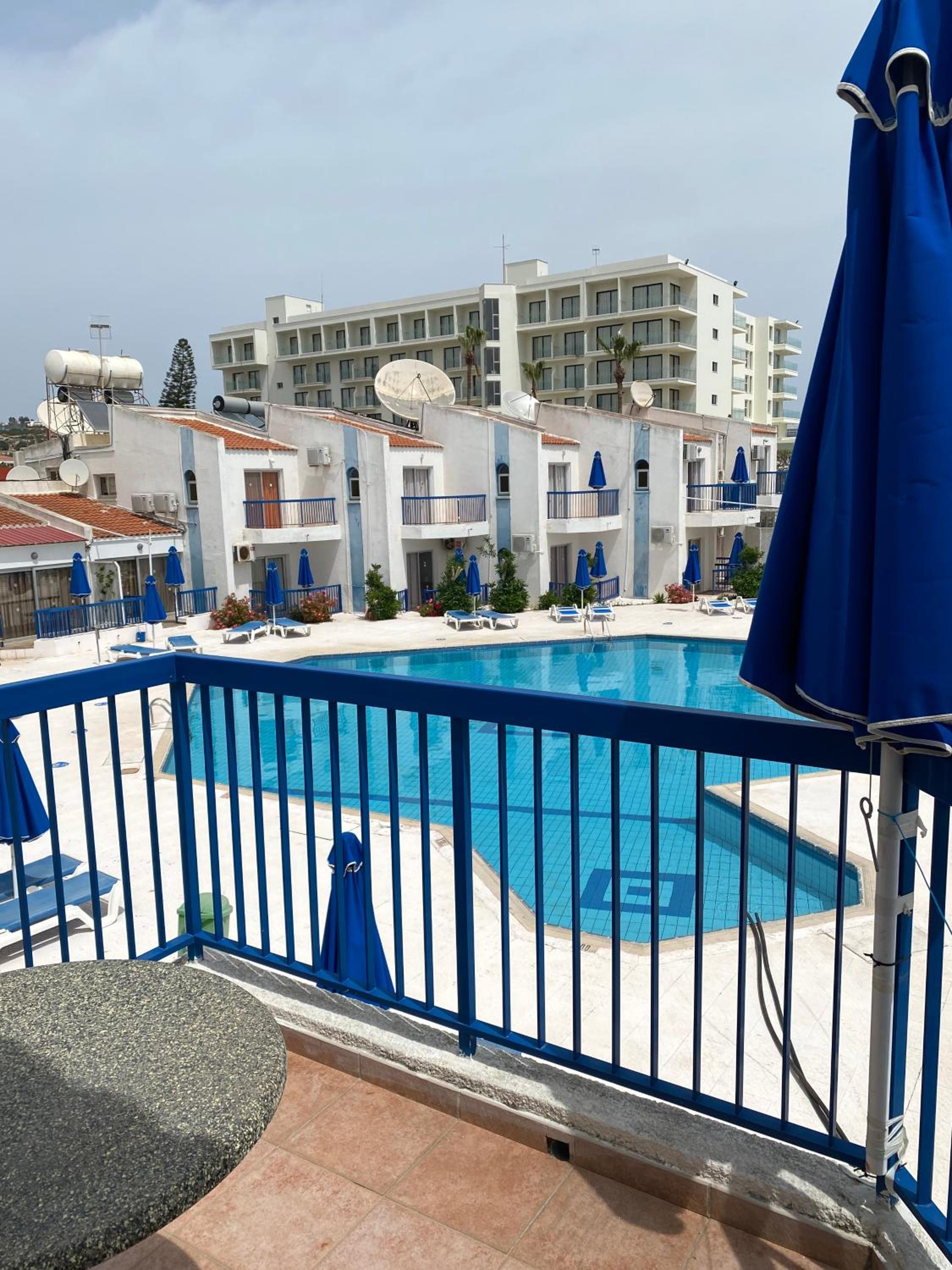 One-Bedroom Apartment with Balcony photo 3