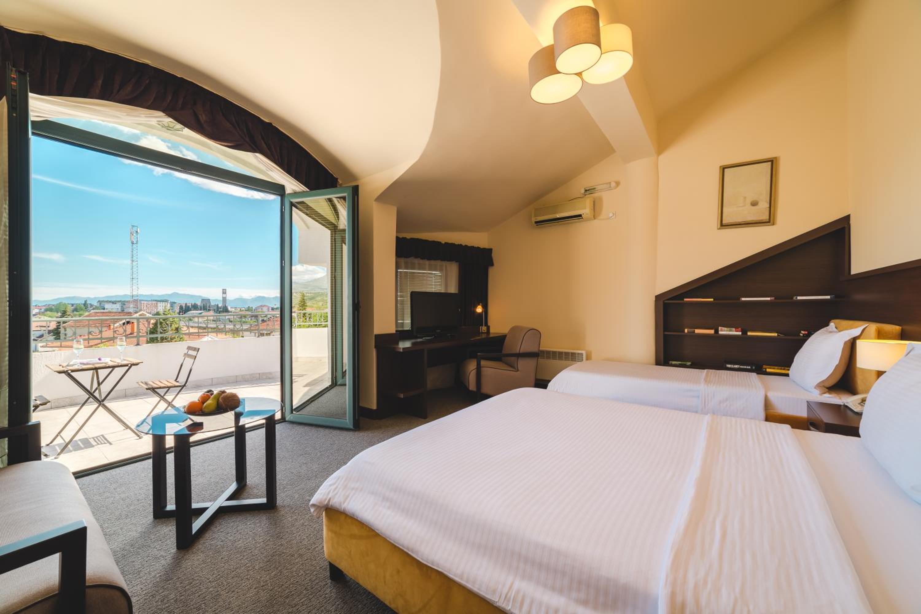 Triple Room - Photo 1