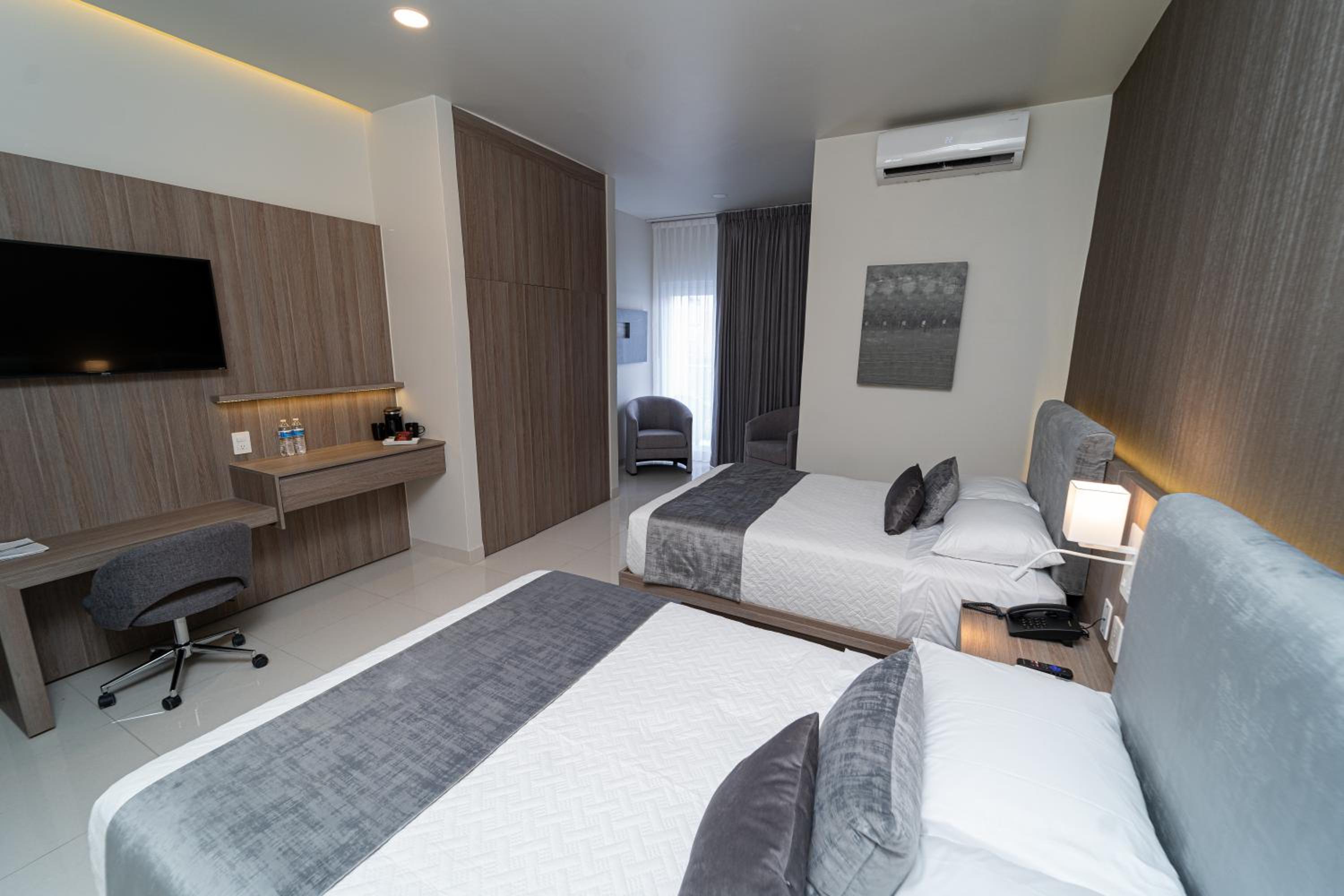 Twin Room photo 1