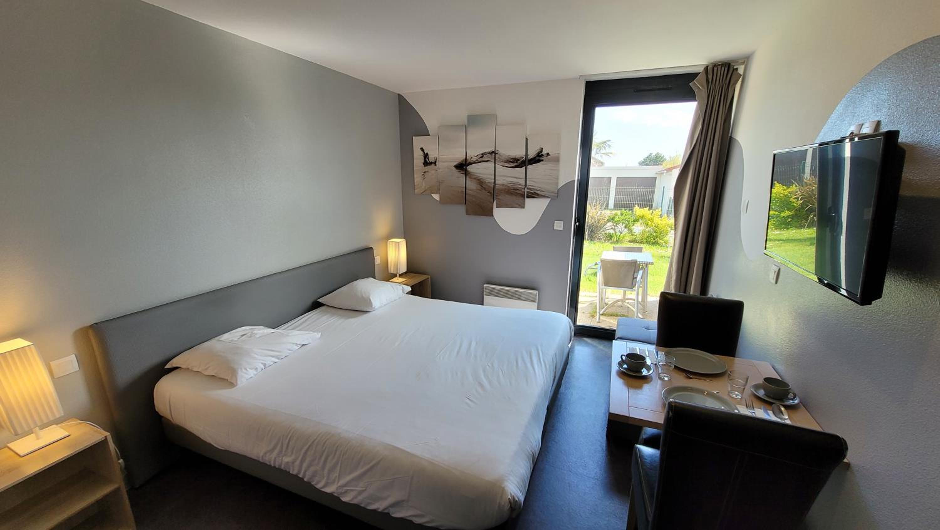 Standard Apartment