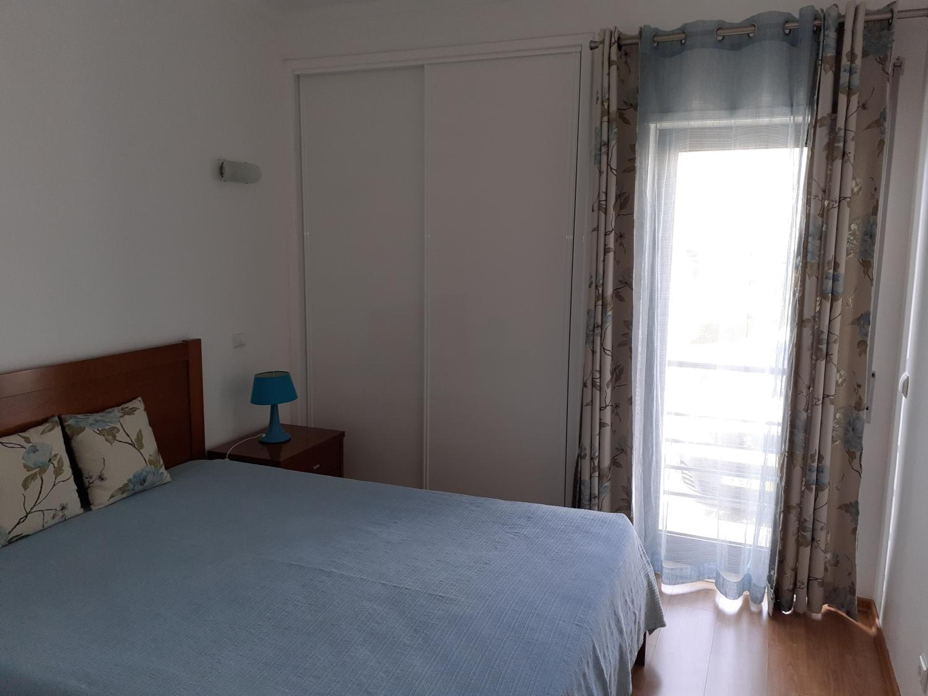 Two-Bedroom Apartment - Photo 4
