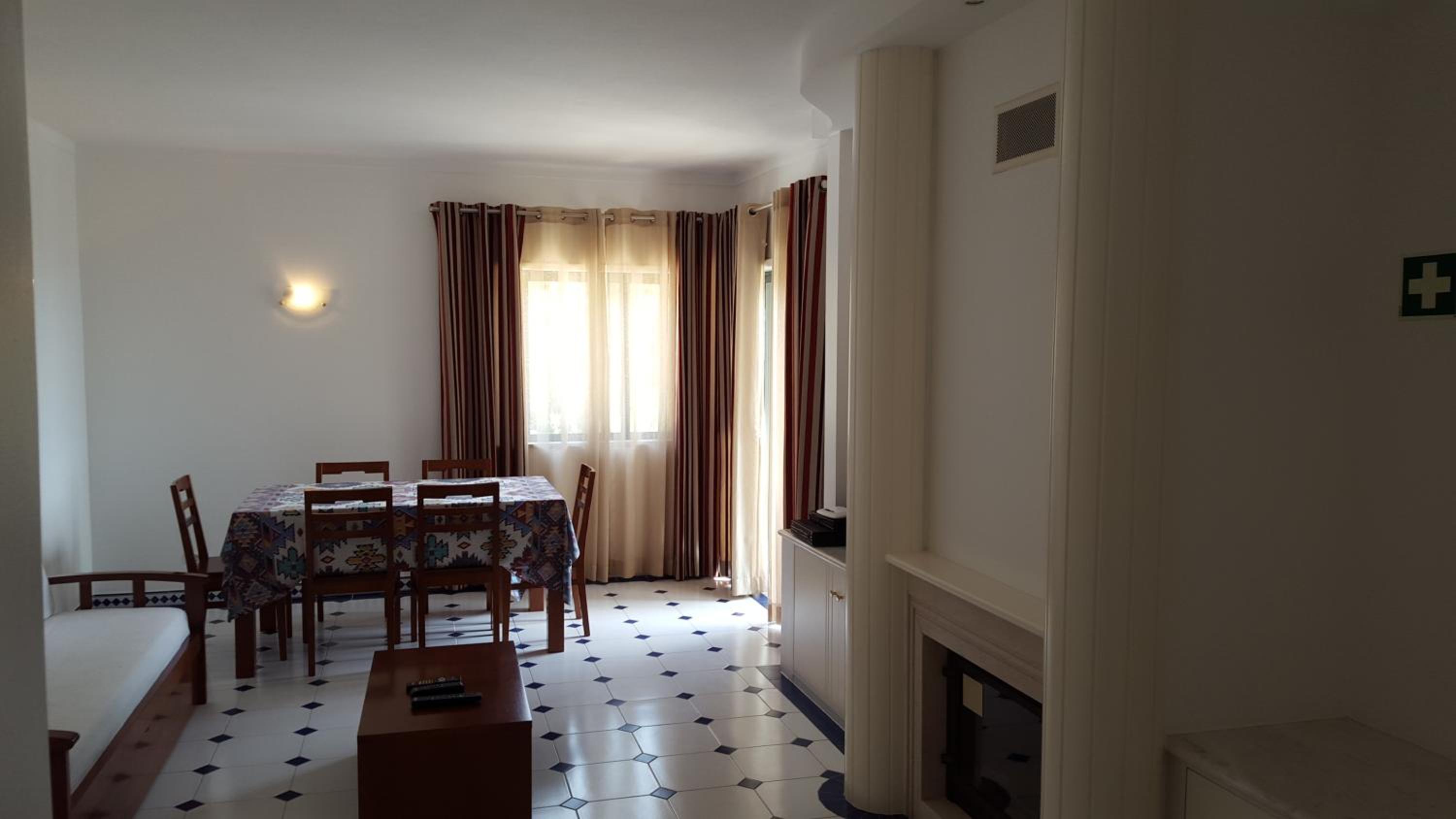 Two-Bedroom Apartment - Photo 6