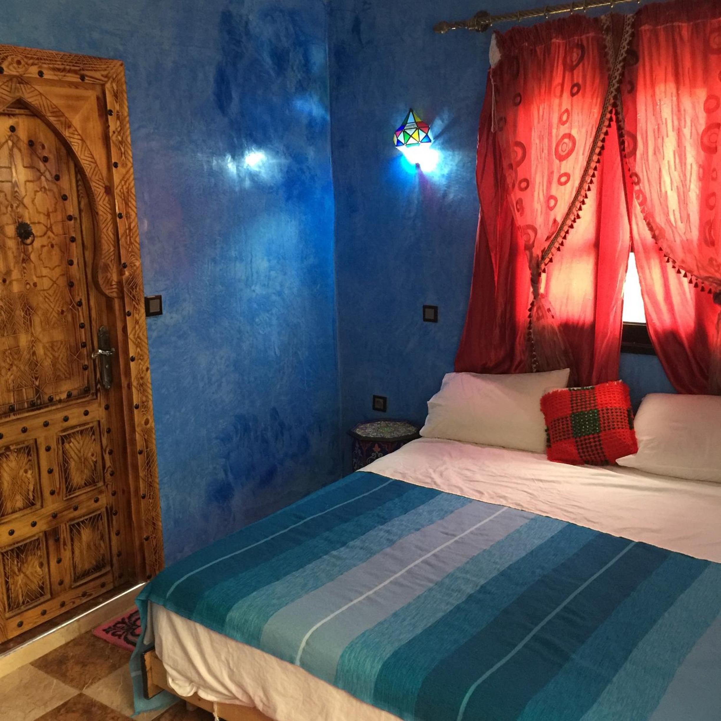 Deluxe Room - Photo 5