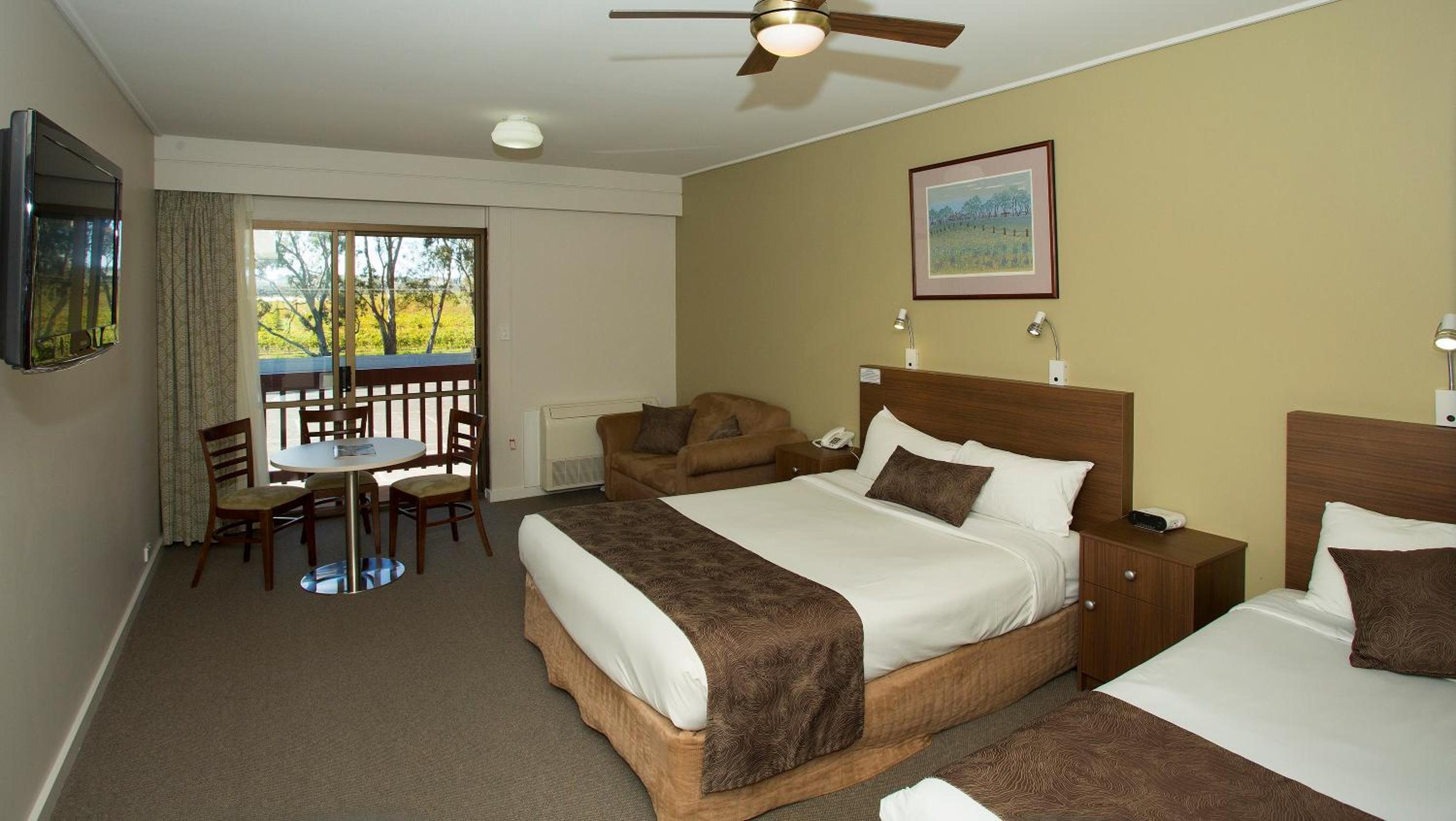 Executive Queen Room photo 1