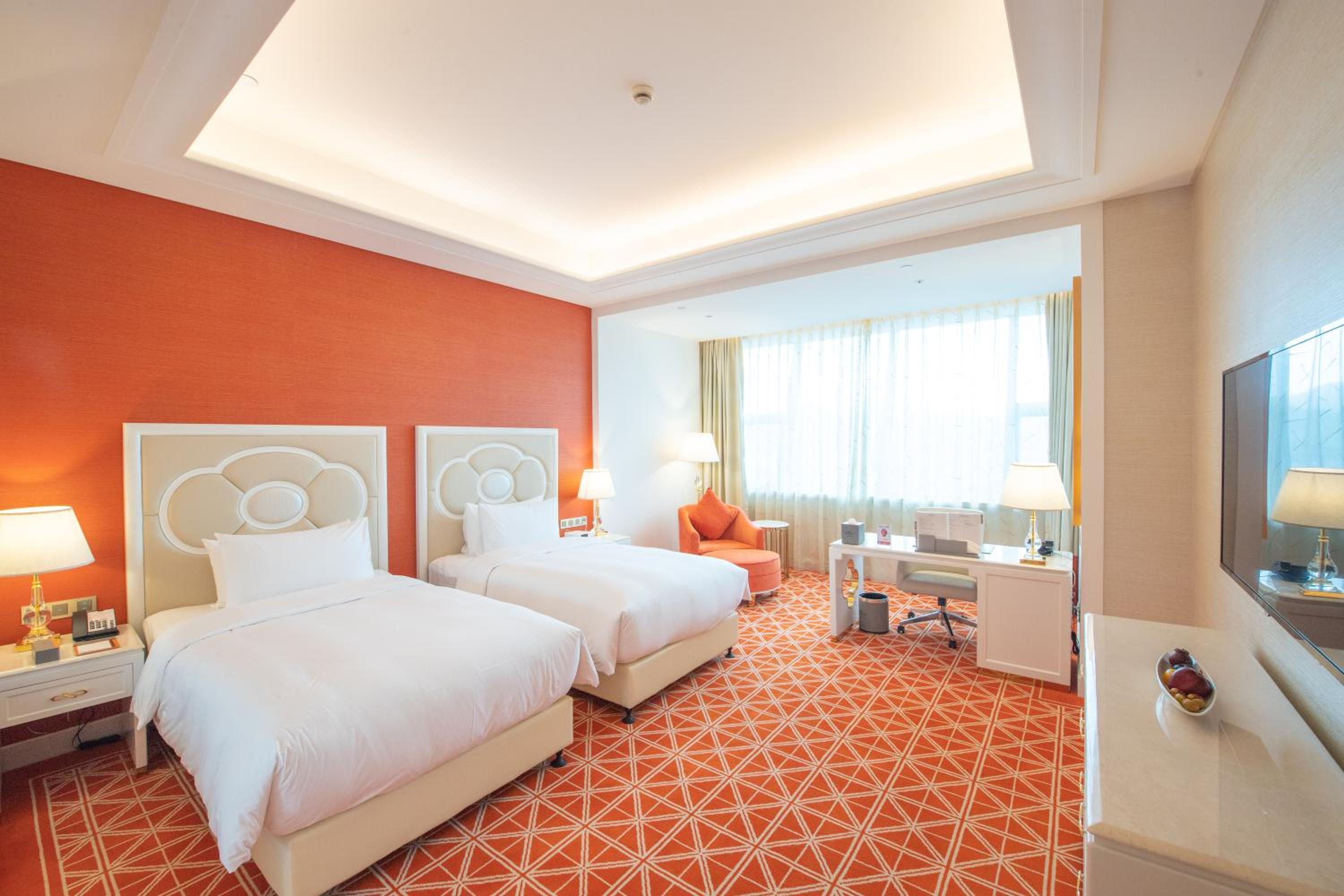 Modern Classic Twin Room - Non-Smoking photo 2