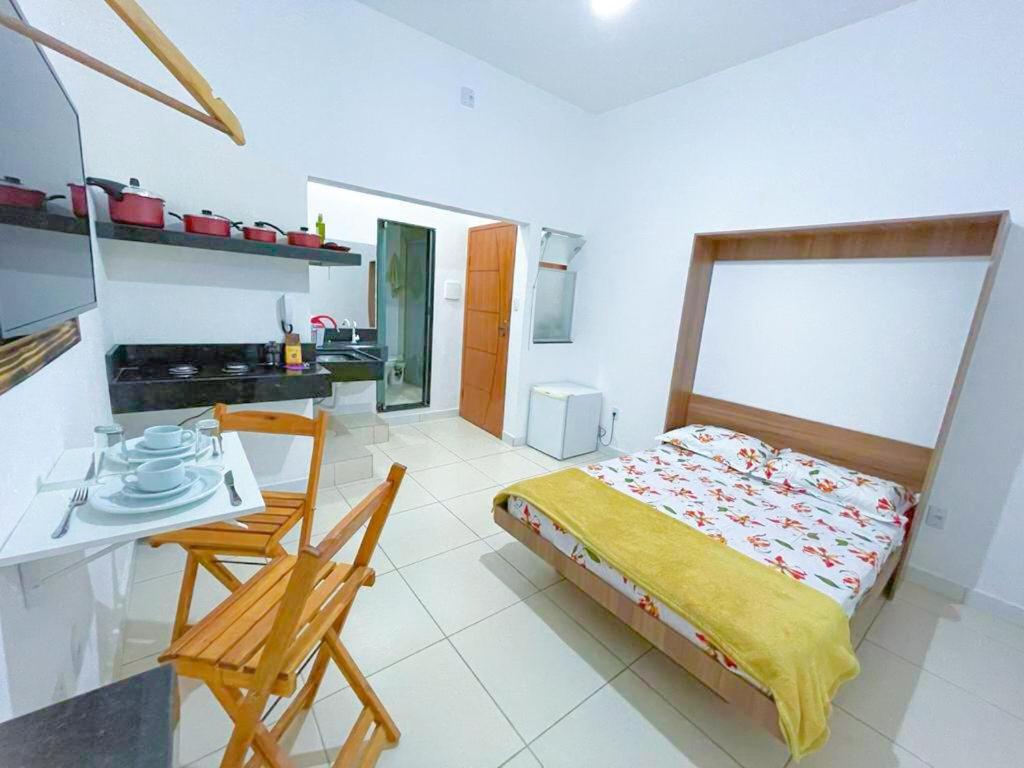 One-Bedroom Apartment - Photo 8